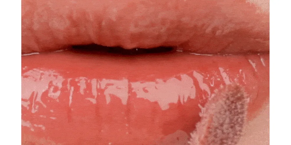 [ラブラブコスメティック] クリスタルデューイリップグロス (CLEARANCE) | 詳細画像12