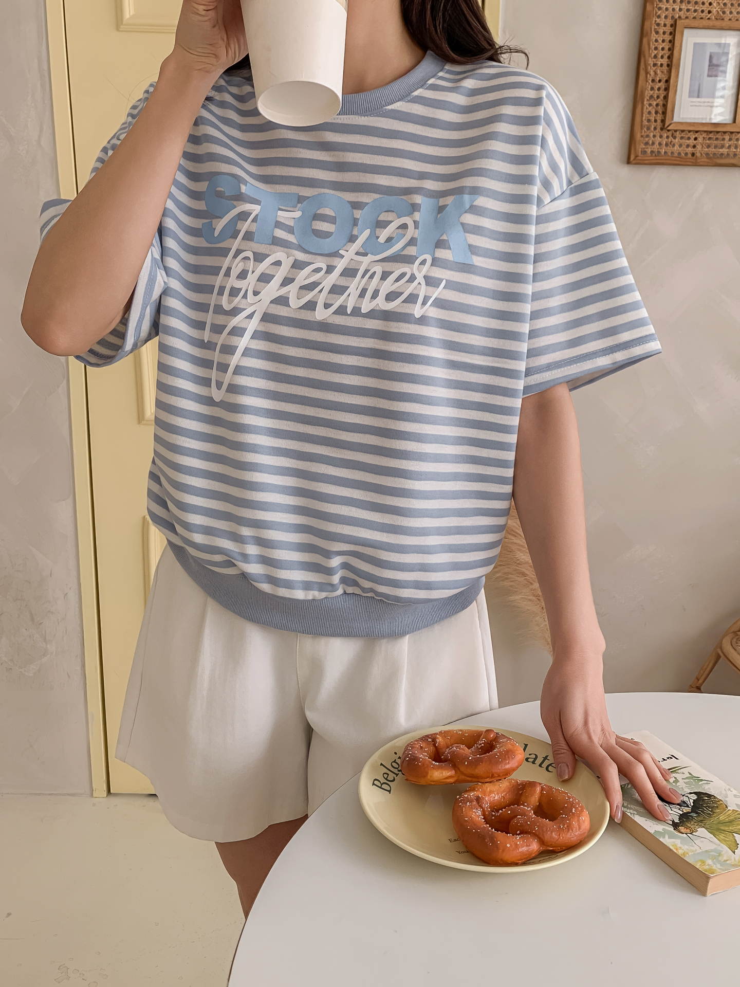 ラウンドネックルーズ半袖レタリングボーダー配色スウェット | 詳細画像4