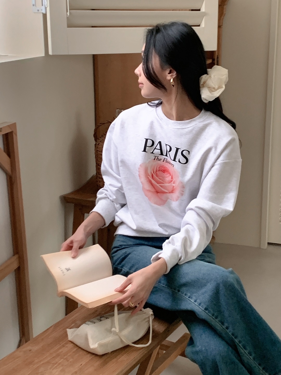 ラウンドネックルーズ長袖セミクロップドプリントスウェット | 詳細画像8