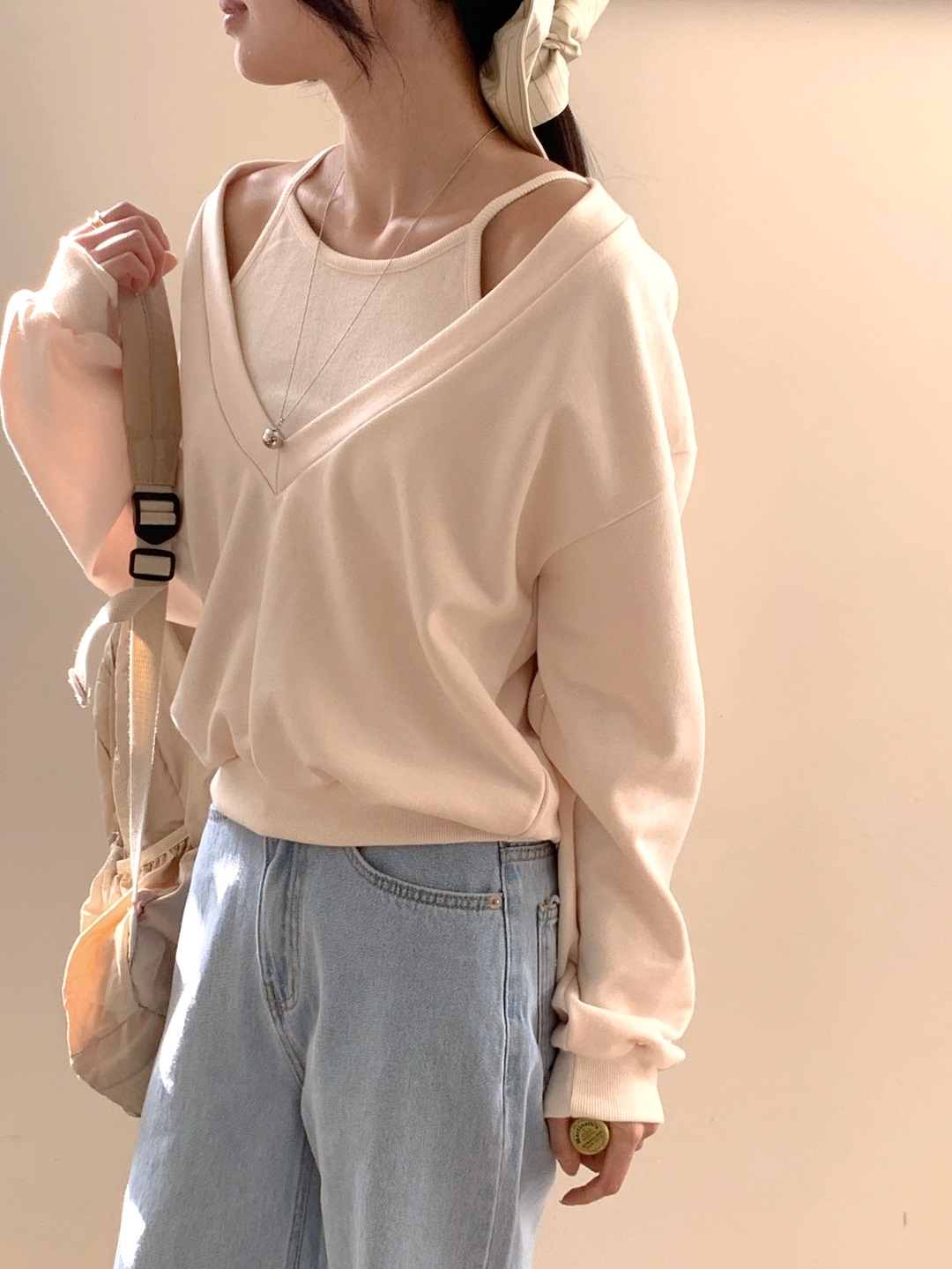 Vネッククロップドルーズ長袖レイヤード無地スウェット | 詳細画像14