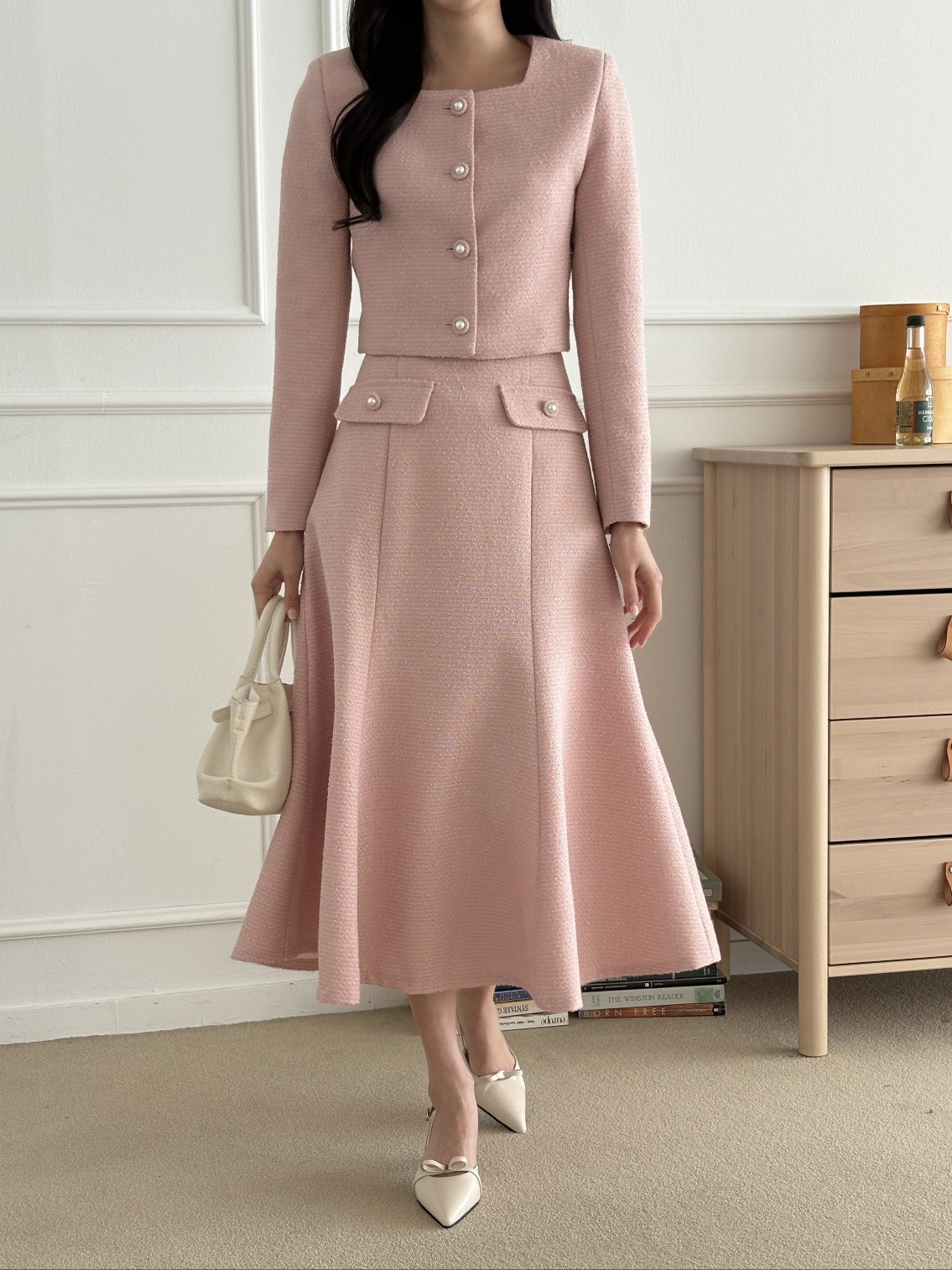 スクエアネック肩パッドラインクロップドロング長袖ビジューボタンフレアAライン無地ツーピース(トップス、ボトムス)スカートジャケット | 詳細画像7