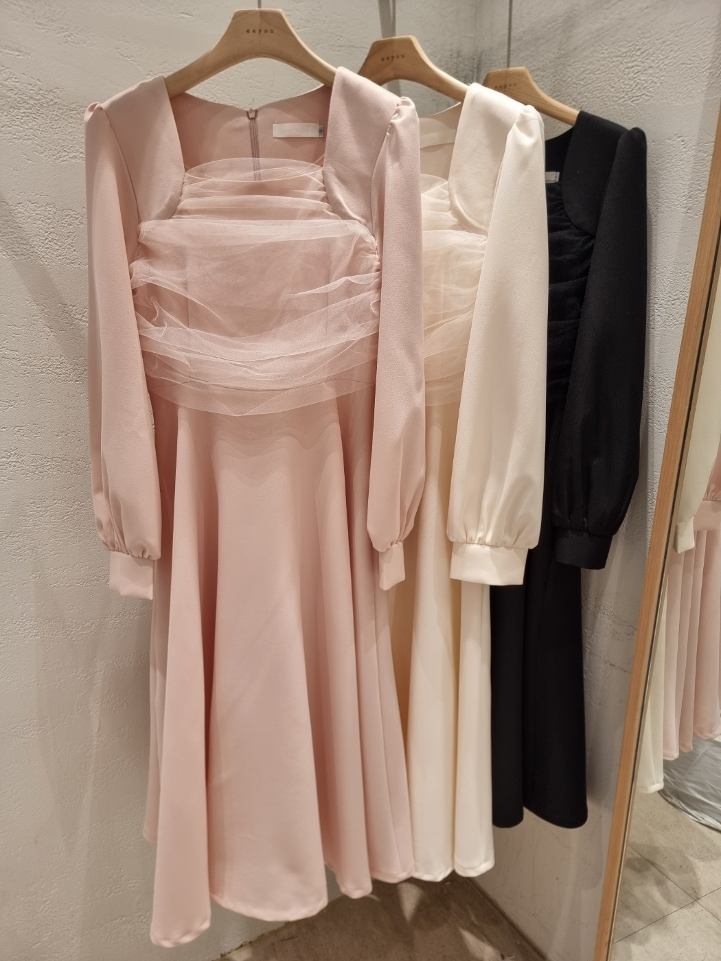 シフォンコンビスクエアネックパフスリーブロング長袖ギャザーフレアAラインボタンスリーブ無地ワンピース | 詳細画像21