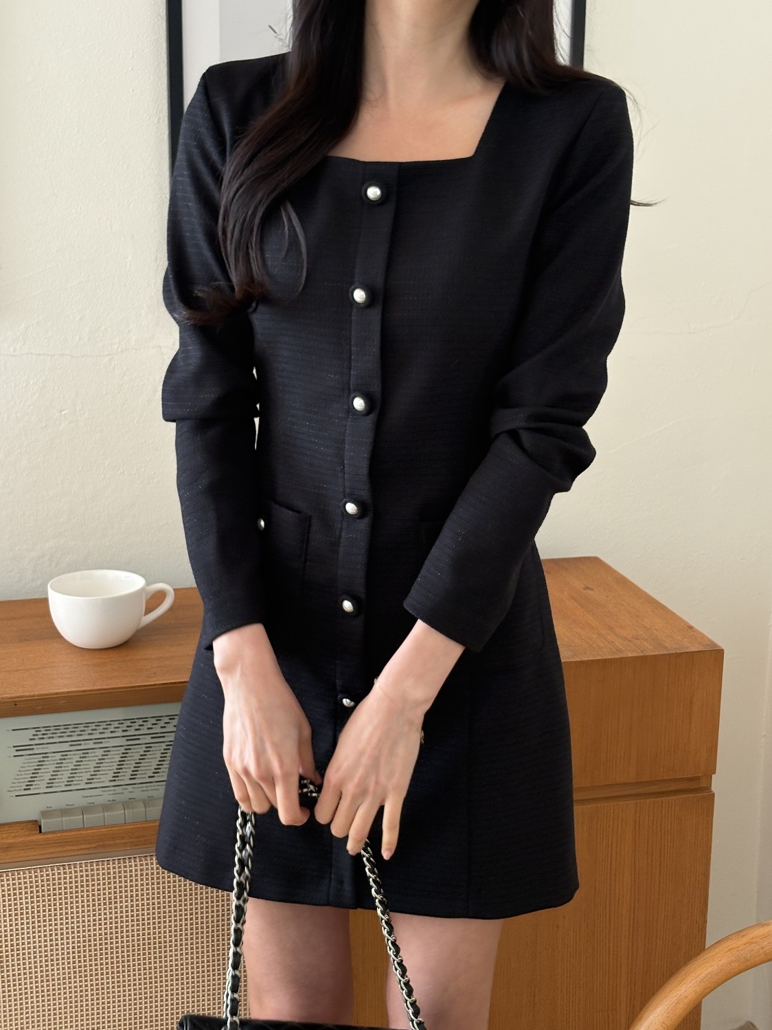 スクエアネック肩パッドライン長袖アウトポケットフェイクボタンミニワンピース | 詳細画像14