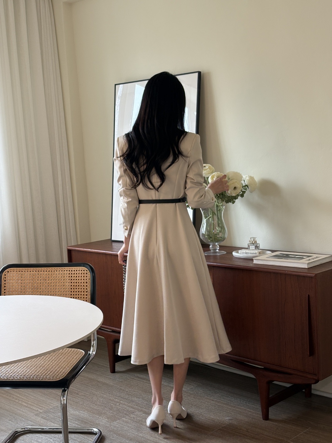 肩パッドオープンカラーラインラップ調ロング長袖フレアAライン無地ワンピースベルト付 | 詳細画像11