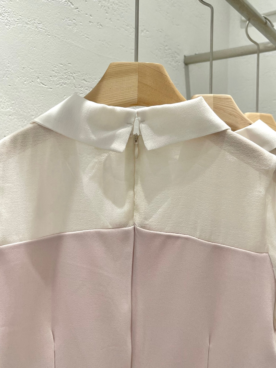 コンビカラーラインパフスリーブHライン長袖ギャザーボタンスリーブワンピース | 詳細画像24