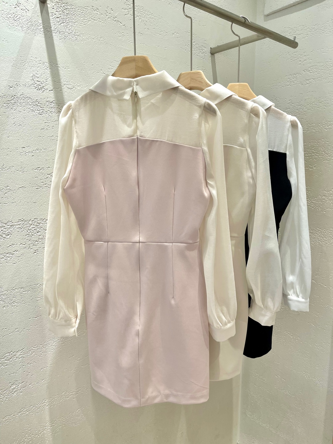 コンビカラーラインパフスリーブHライン長袖ギャザーボタンスリーブワンピース | 詳細画像23