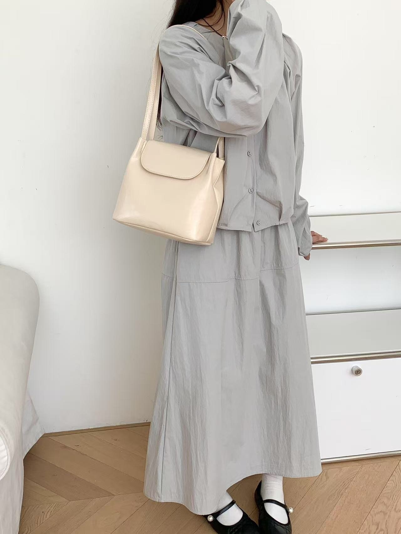 レザー調グロスマグネットボタン無地トートバッグ | 詳細画像8