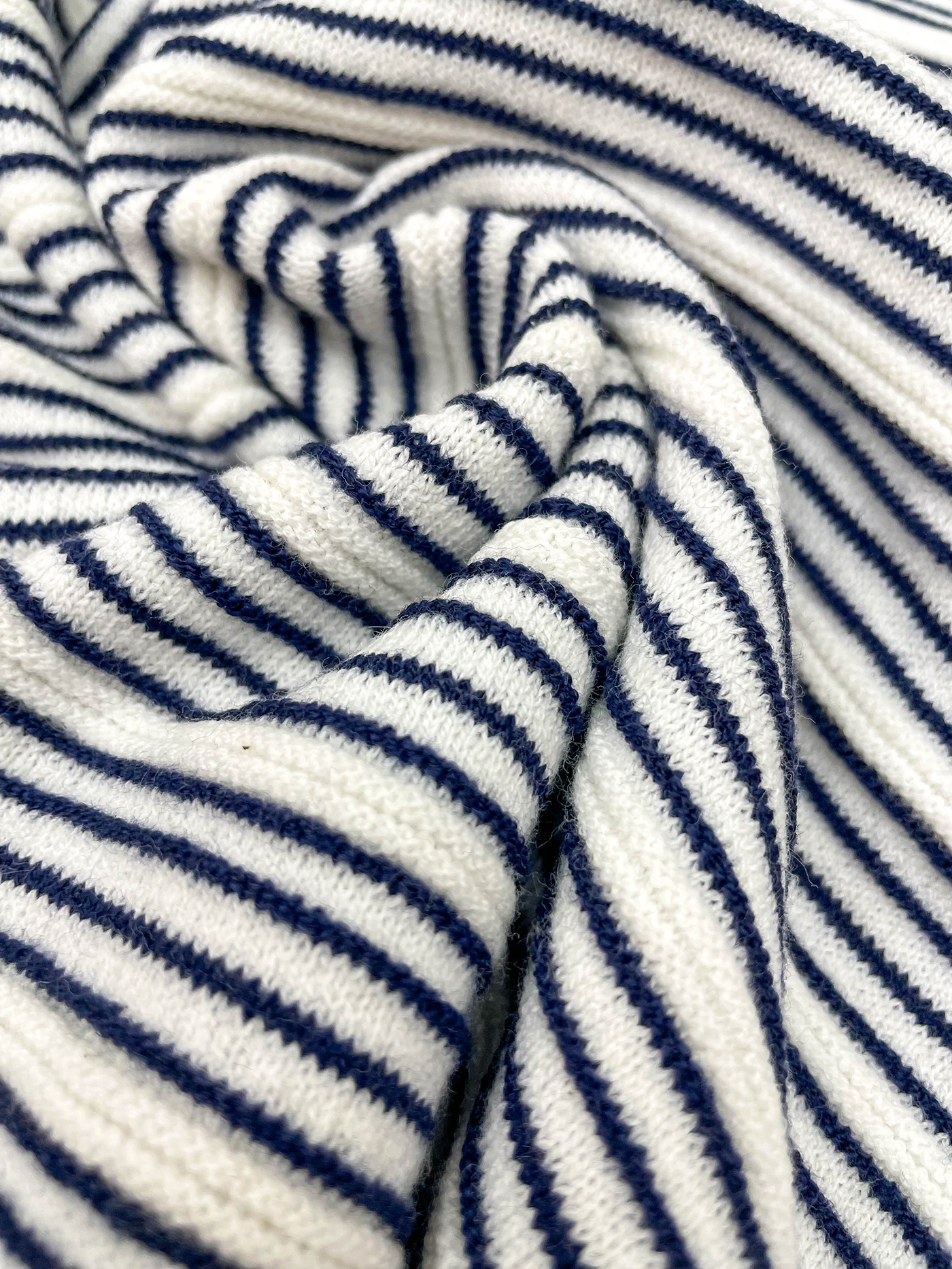 裏起毛ボタンラウンドネックベーシック長袖ボーダー配色ニット | 詳細画像5