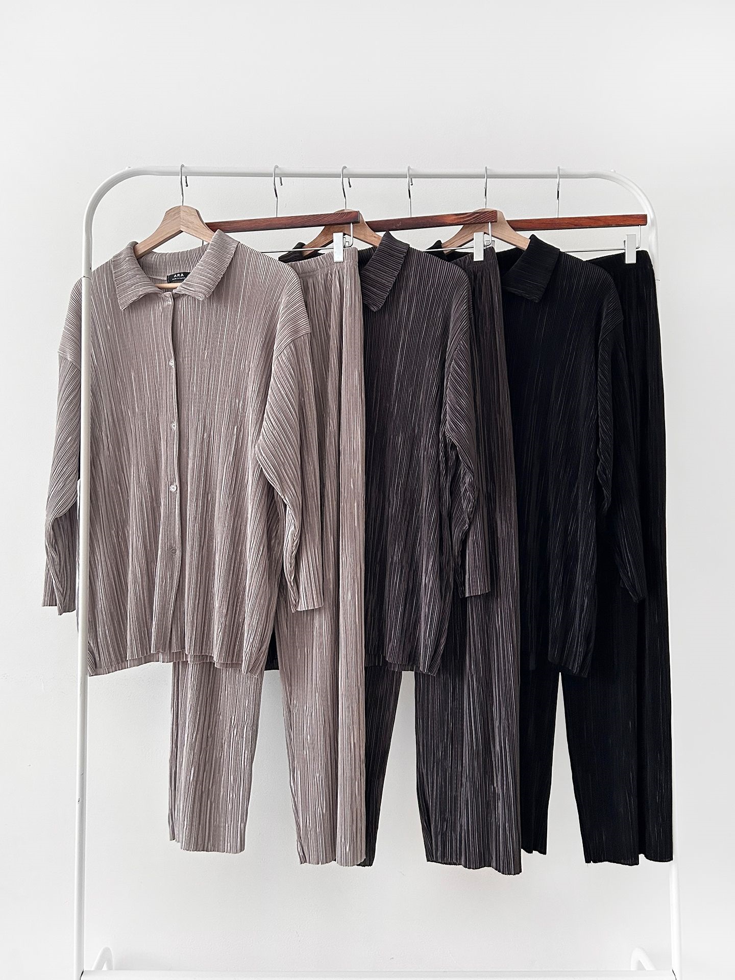 カラーリンクルベーシックウエストゴム長袖ワイドセットアップパンツシャツ | 詳細画像2