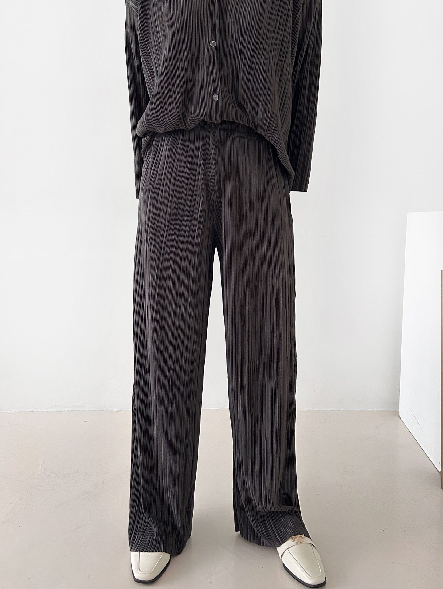 カラーリンクルベーシックウエストゴム長袖ワイドセットアップパンツシャツ | 詳細画像6