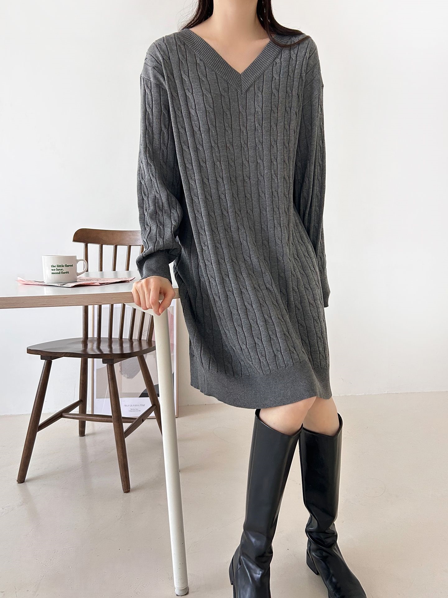 ニットVネックロング長袖ケーブルワンピース | 詳細画像7