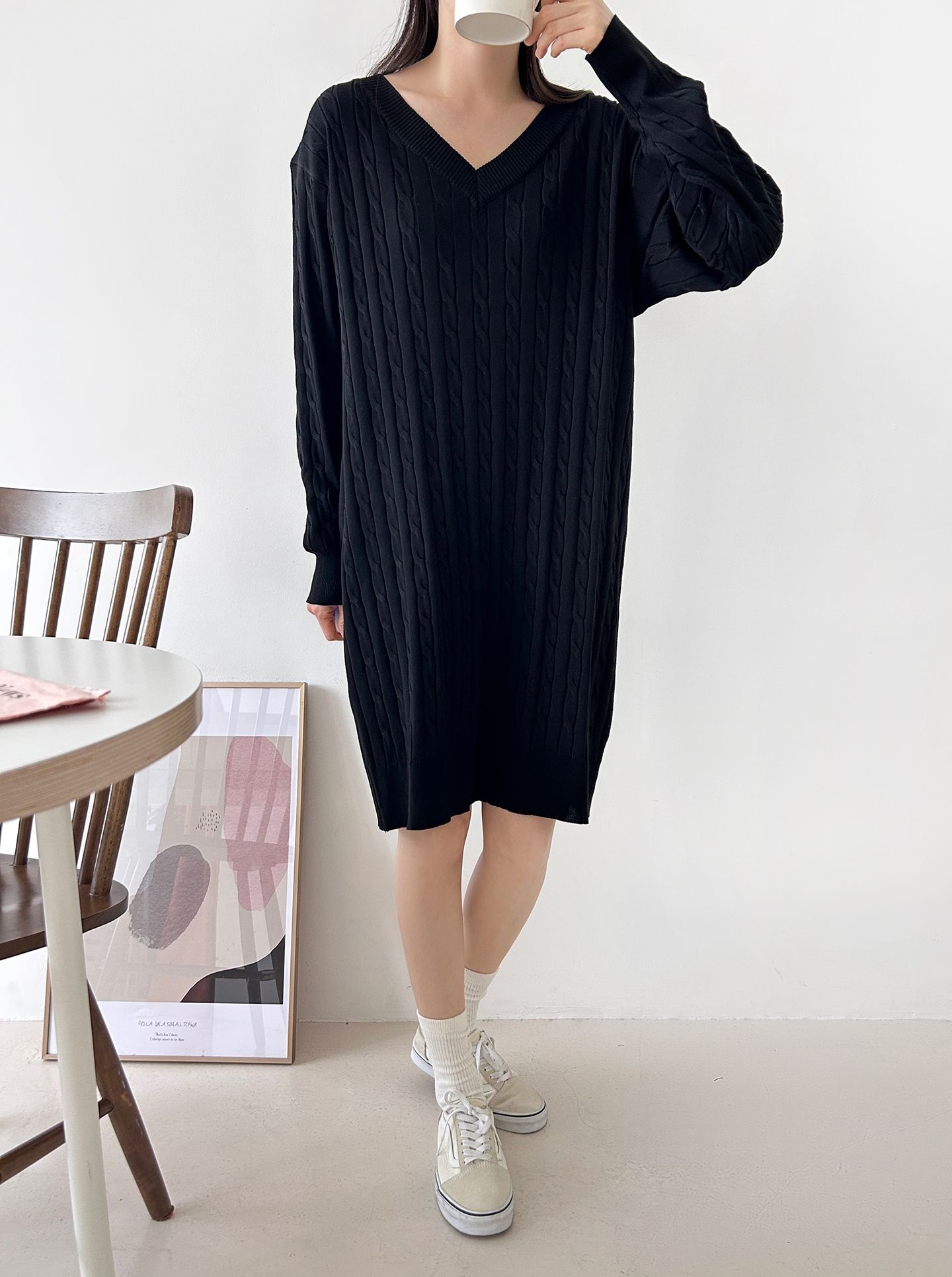 ニットVネックロング長袖ケーブルワンピース | 詳細画像21
