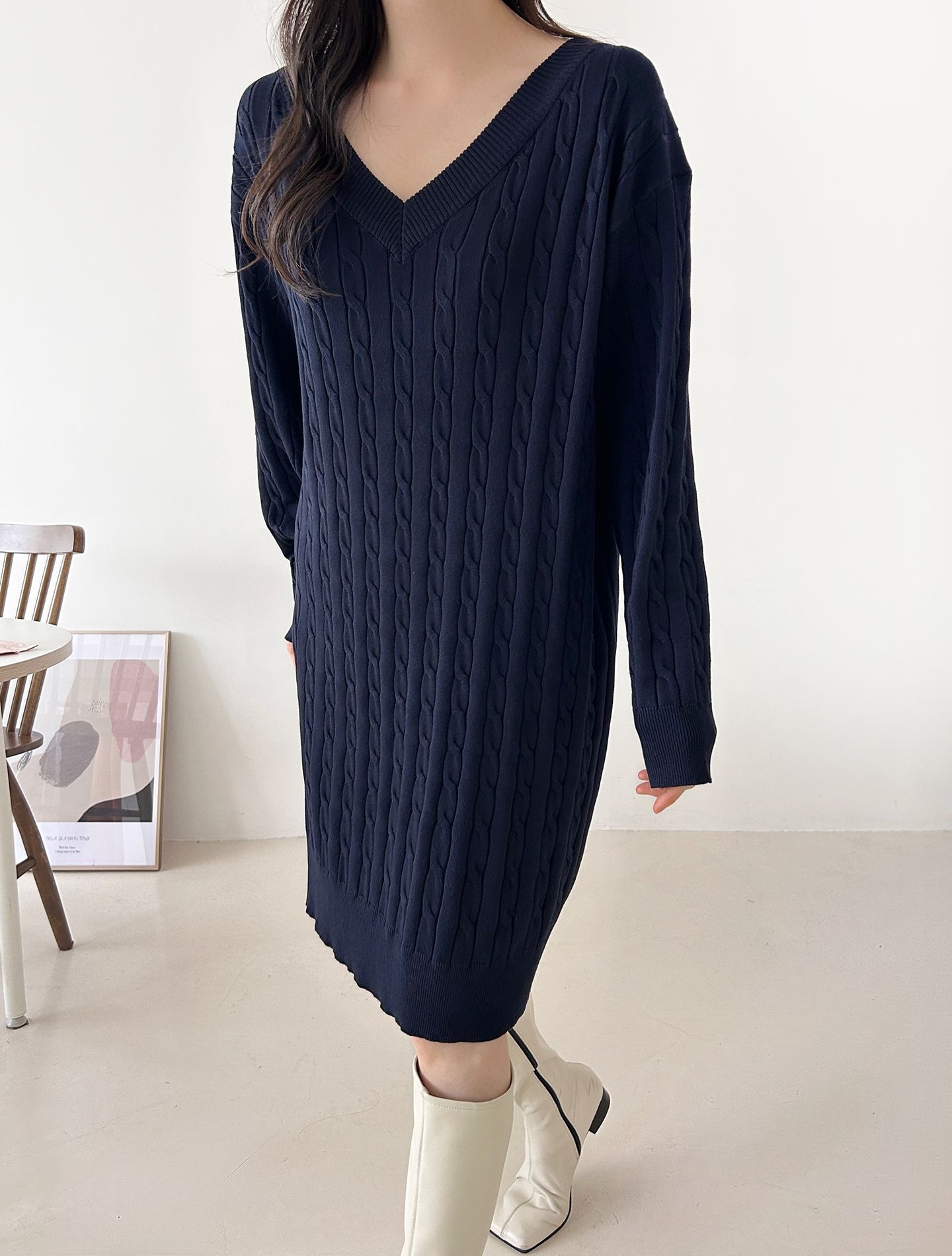 ニットVネックロング長袖ケーブルワンピース | 詳細画像30