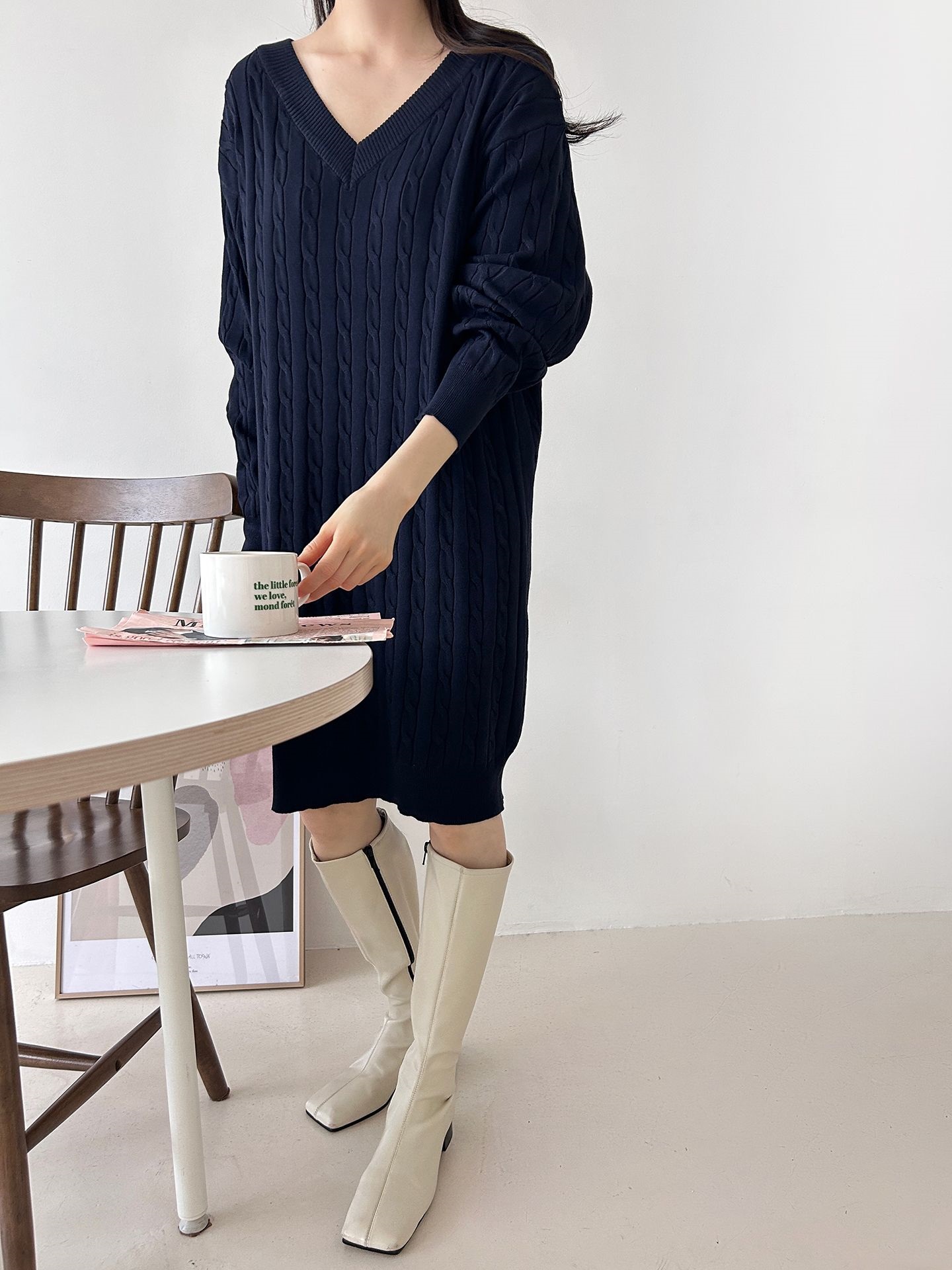 ニットVネックロング長袖ケーブルワンピース | 詳細画像36
