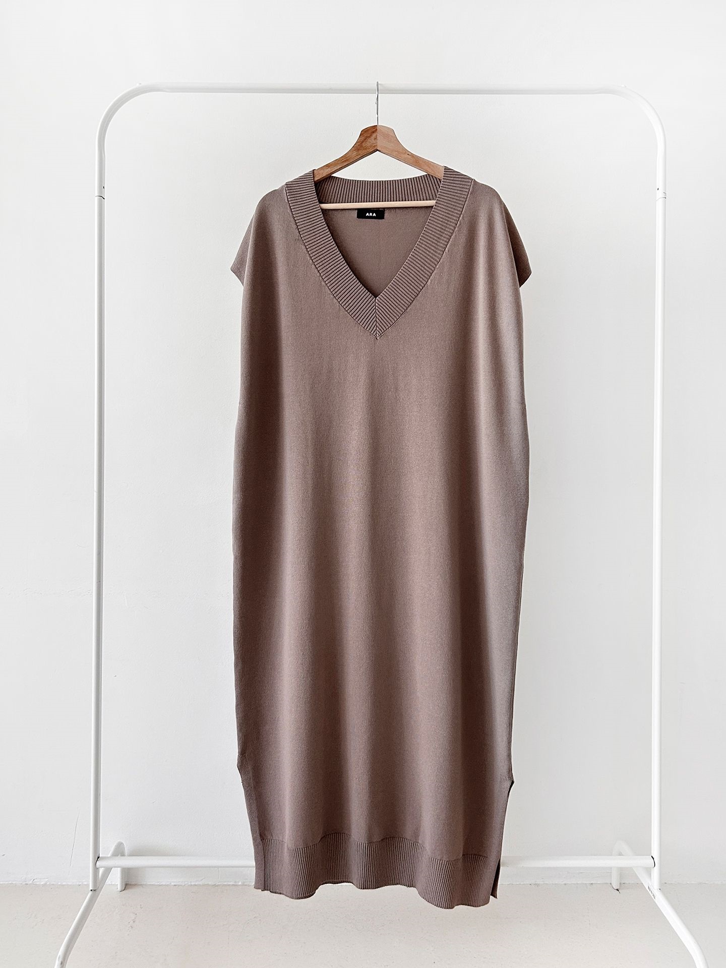 ニットVネックロングワンピース | 詳細画像37