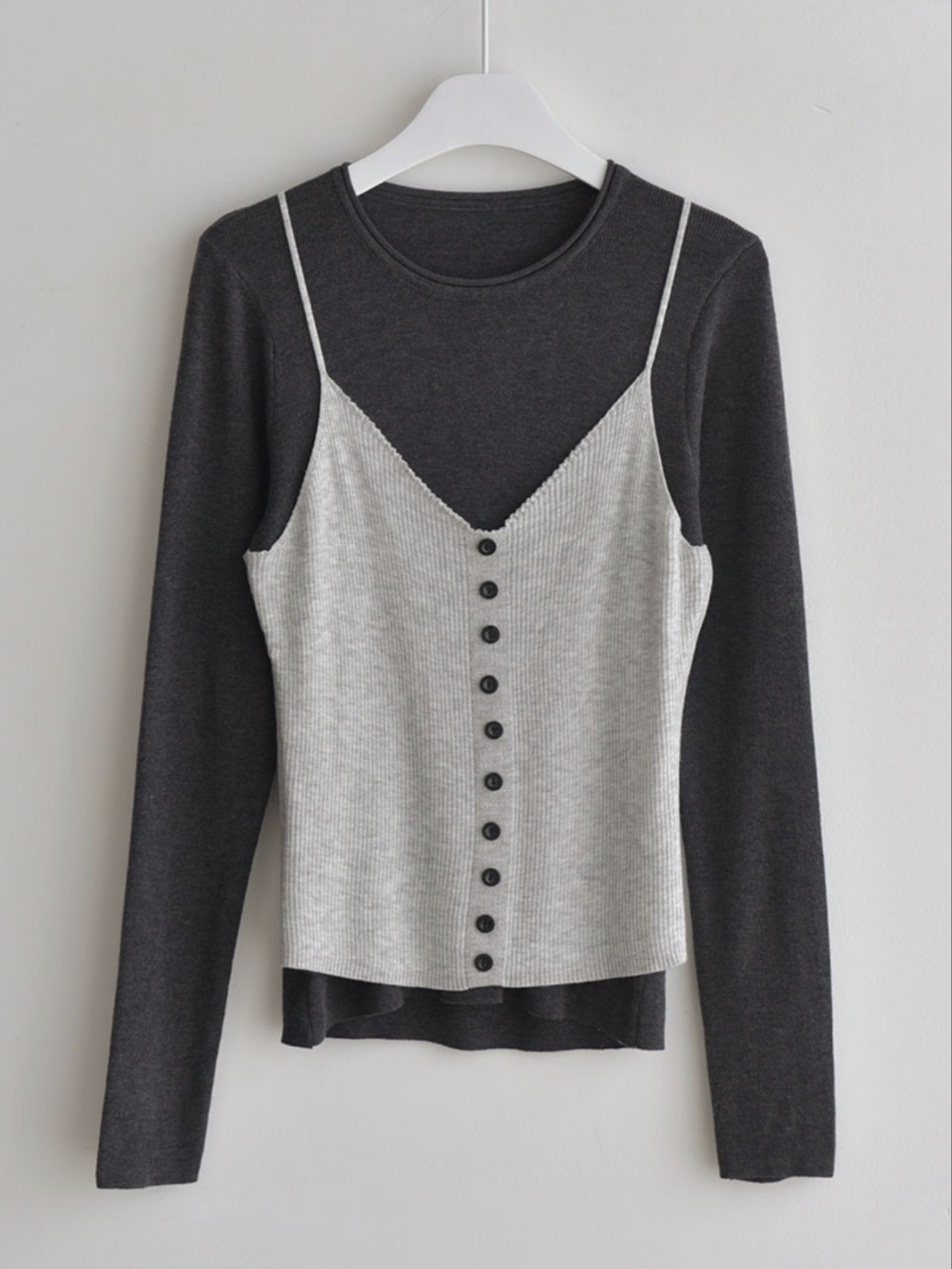 ラウンドネックVネックレイヤード風ニット | 詳細画像8