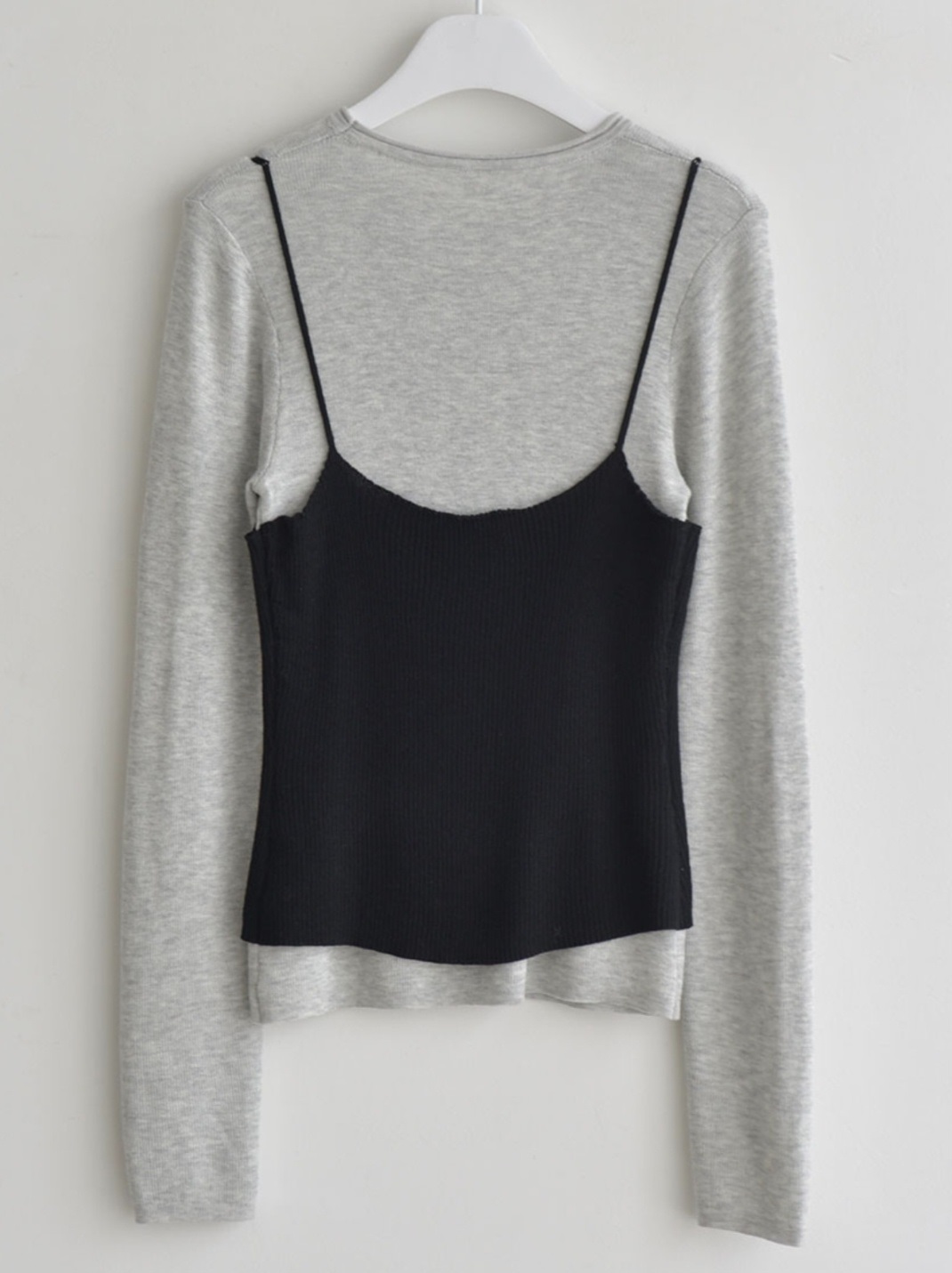 ラウンドネックVネックレイヤード風ニット | 詳細画像9