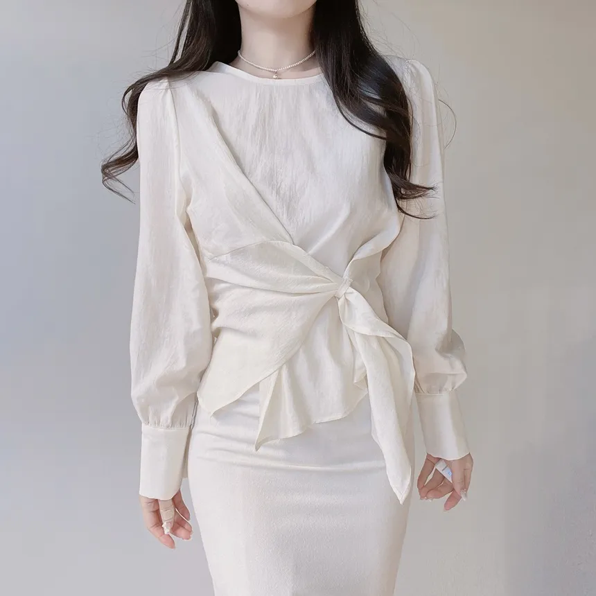 オーガンジー長袖ストラップジップアップベーシックアンバランスギャザーブラウス | mirangmirang | 詳細画像2