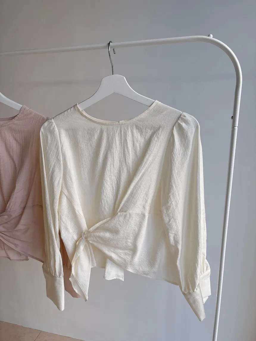 オーガンジー長袖ストラップジップアップベーシックアンバランスギャザーブラウス | mirangmirang | 詳細画像12