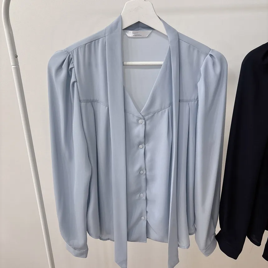 ボウタイVネック長袖ブラウス | mirangmirang | 詳細画像38