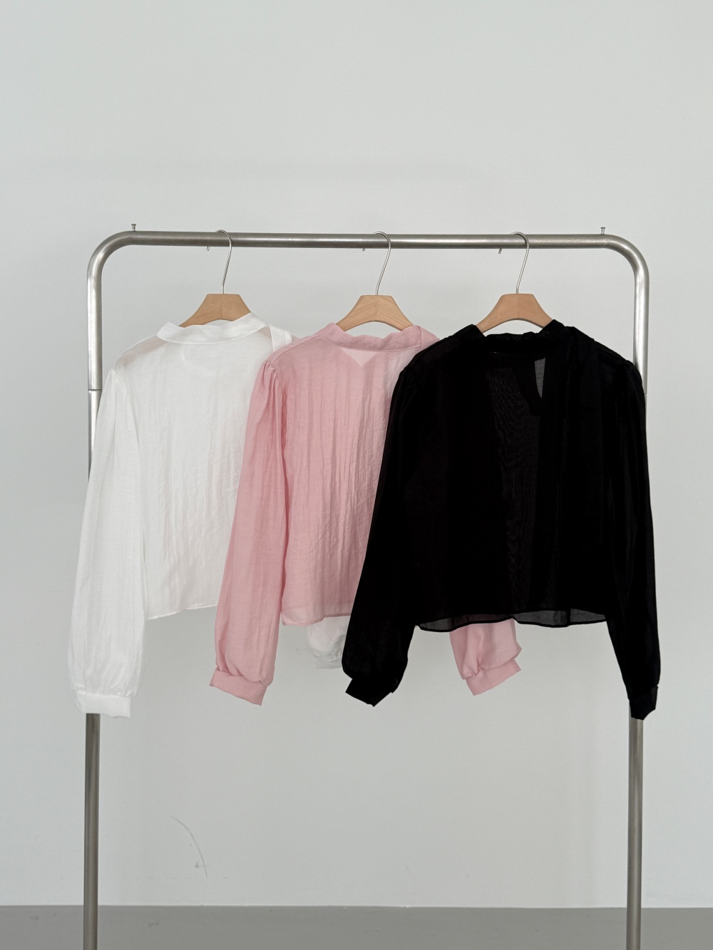 ボウタイパフスリーブ長袖ブラウス | 詳細画像21