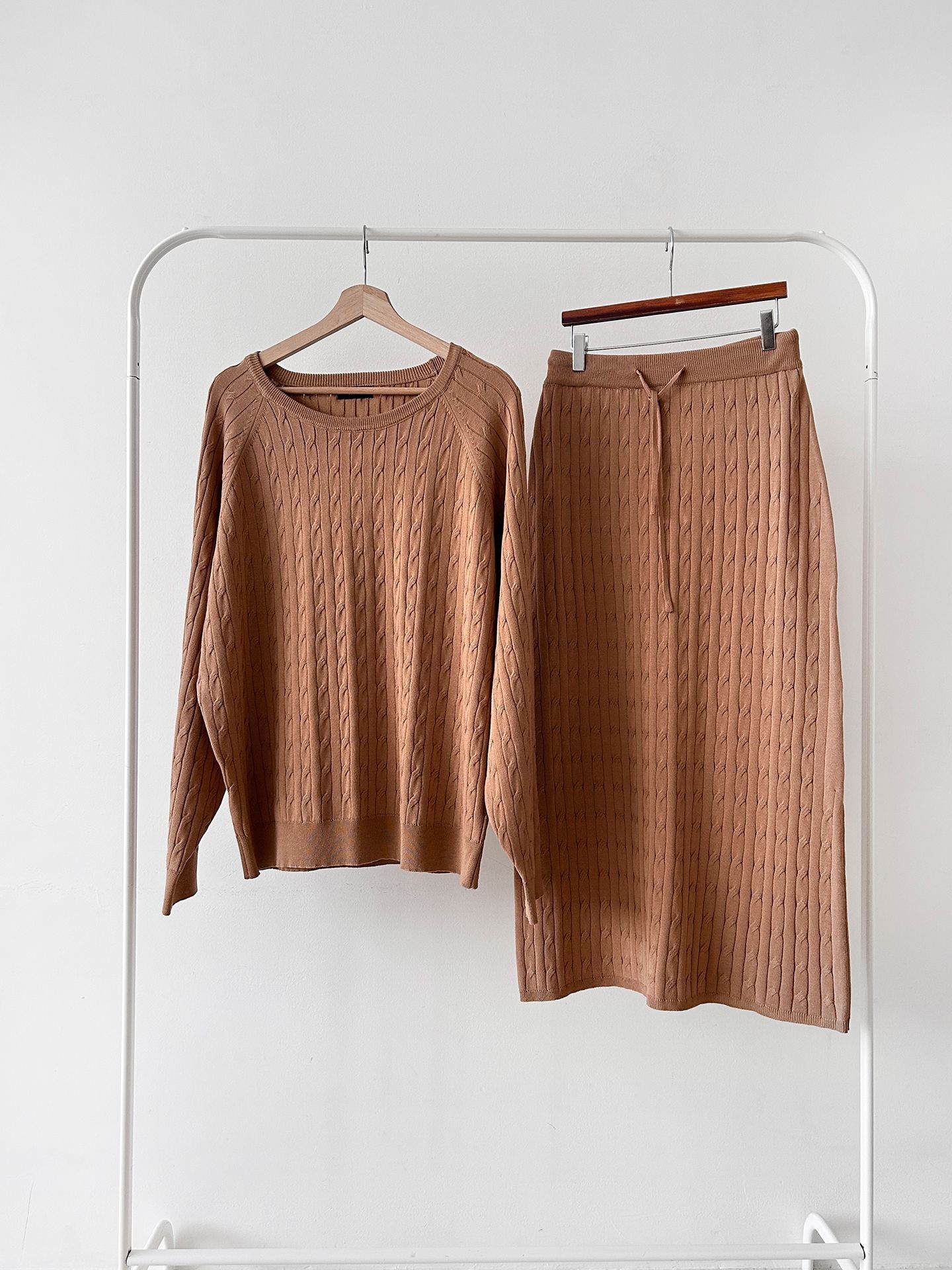 ドローストリングケーブルウエストゴムラグランロングセットアップスカートニット | 詳細画像36