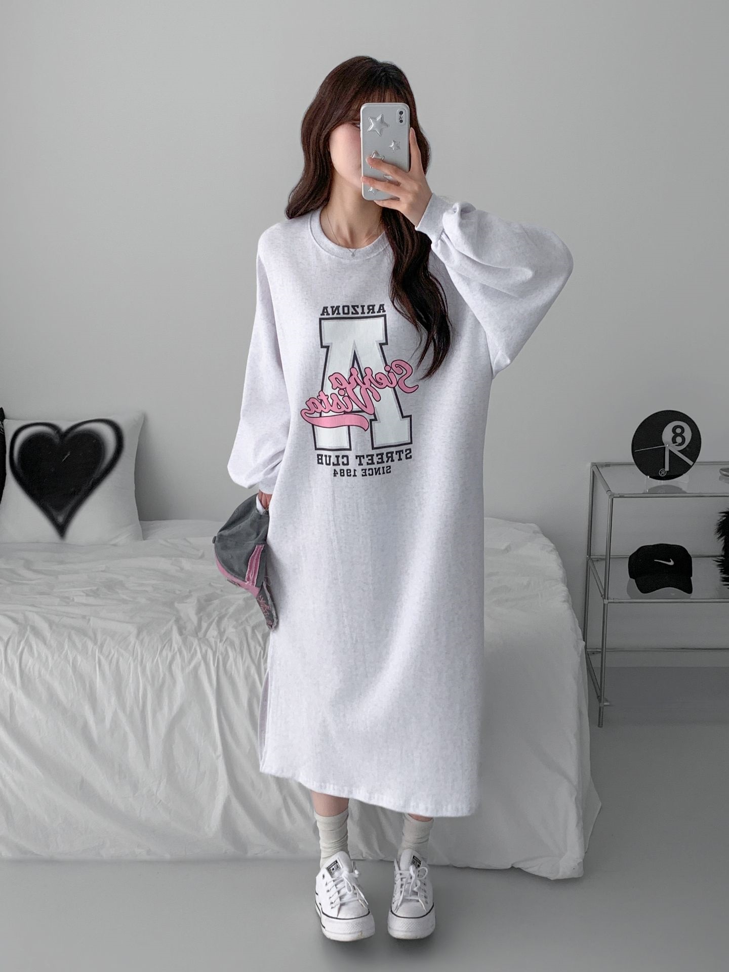 ラウンドネックスリットパフスリーブオーバーサイズロング長袖ビッグプリントワンピース | 詳細画像2