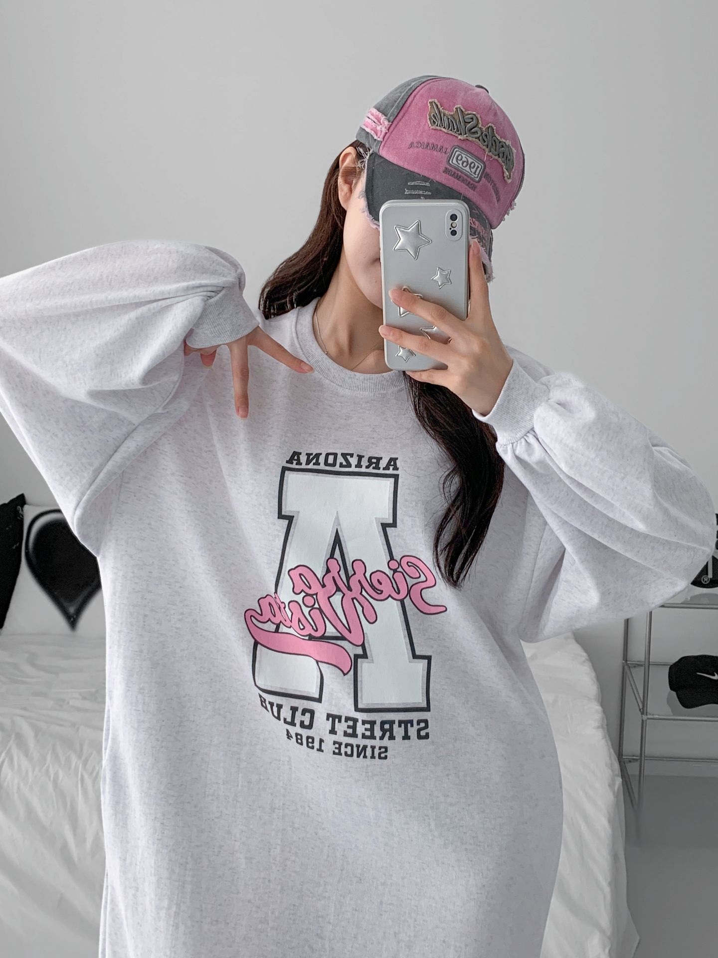 ラウンドネックスリットパフスリーブオーバーサイズロング長袖ビッグプリントワンピース | 詳細画像4