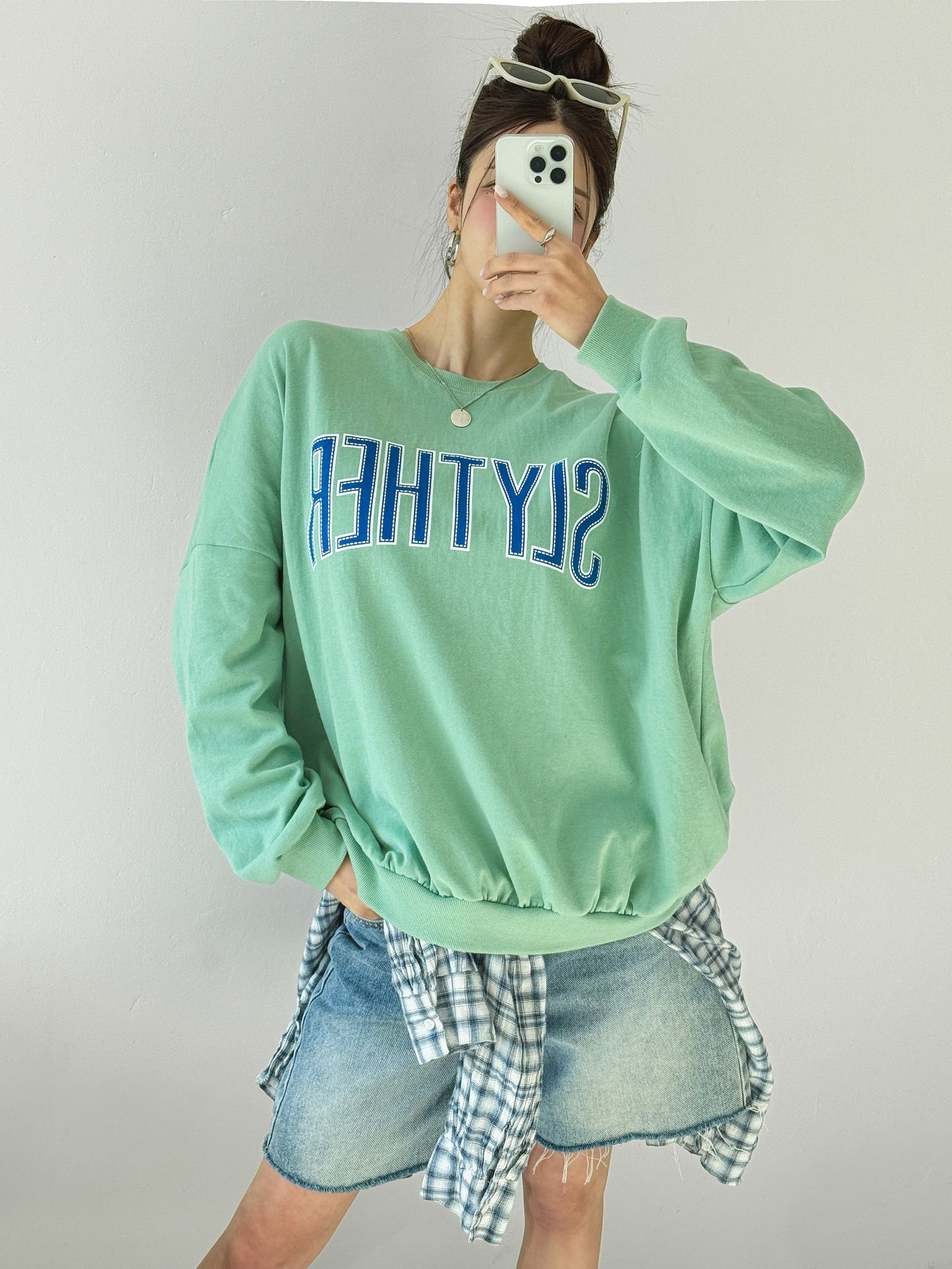 ラウンドネックオーバーサイズルーズ長袖ビッグプリントスウェット | 詳細画像5