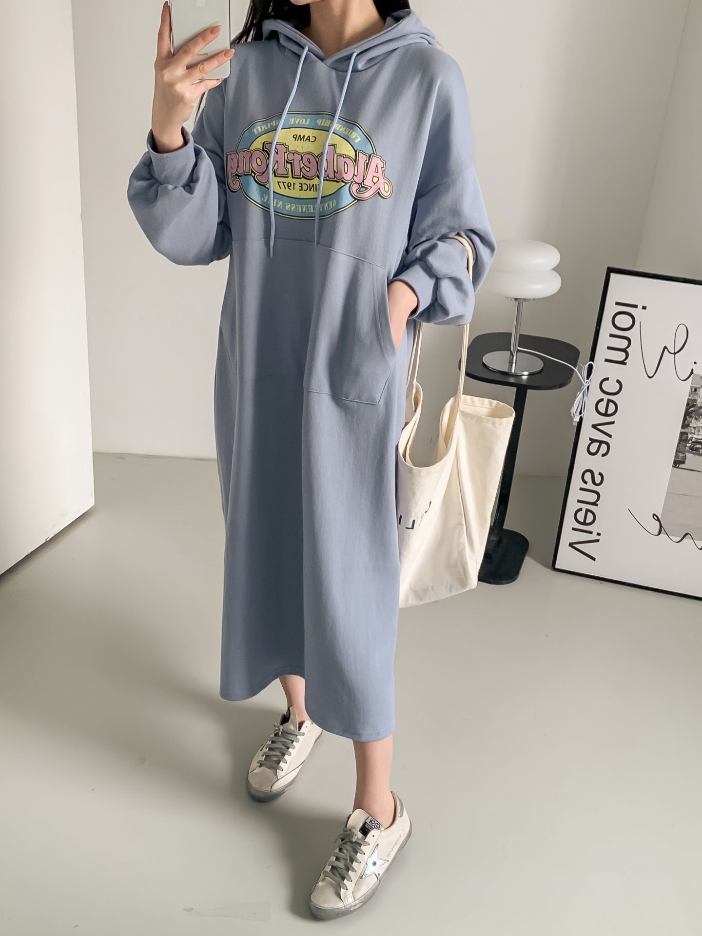 フードドローストリングオーバーサイズロングルーズ長袖ビッグカンガルーポケットプリントワンピース | 詳細画像20