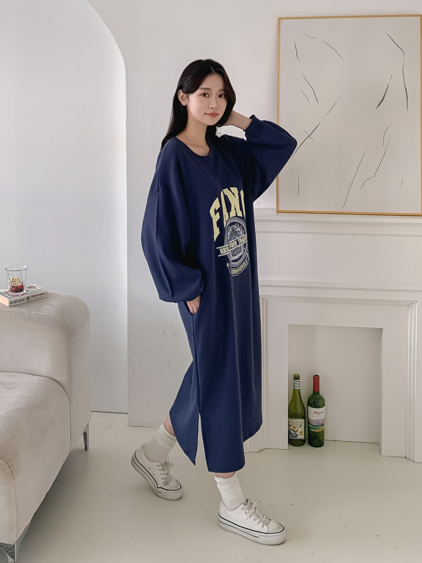 ラウンドネックスリットポケットパフスリーブオーバーサイズボクシーロング長袖ビッグプリントワンピース | 詳細画像2