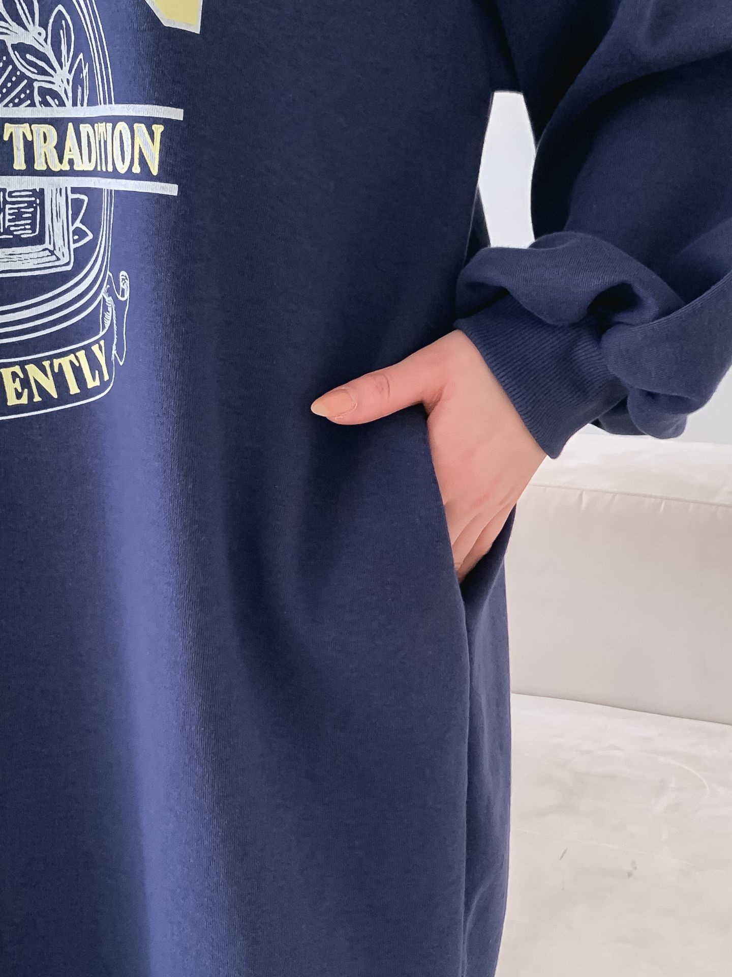 ラウンドネックスリットポケットパフスリーブオーバーサイズボクシーロング長袖ビッグプリントワンピース | 詳細画像19