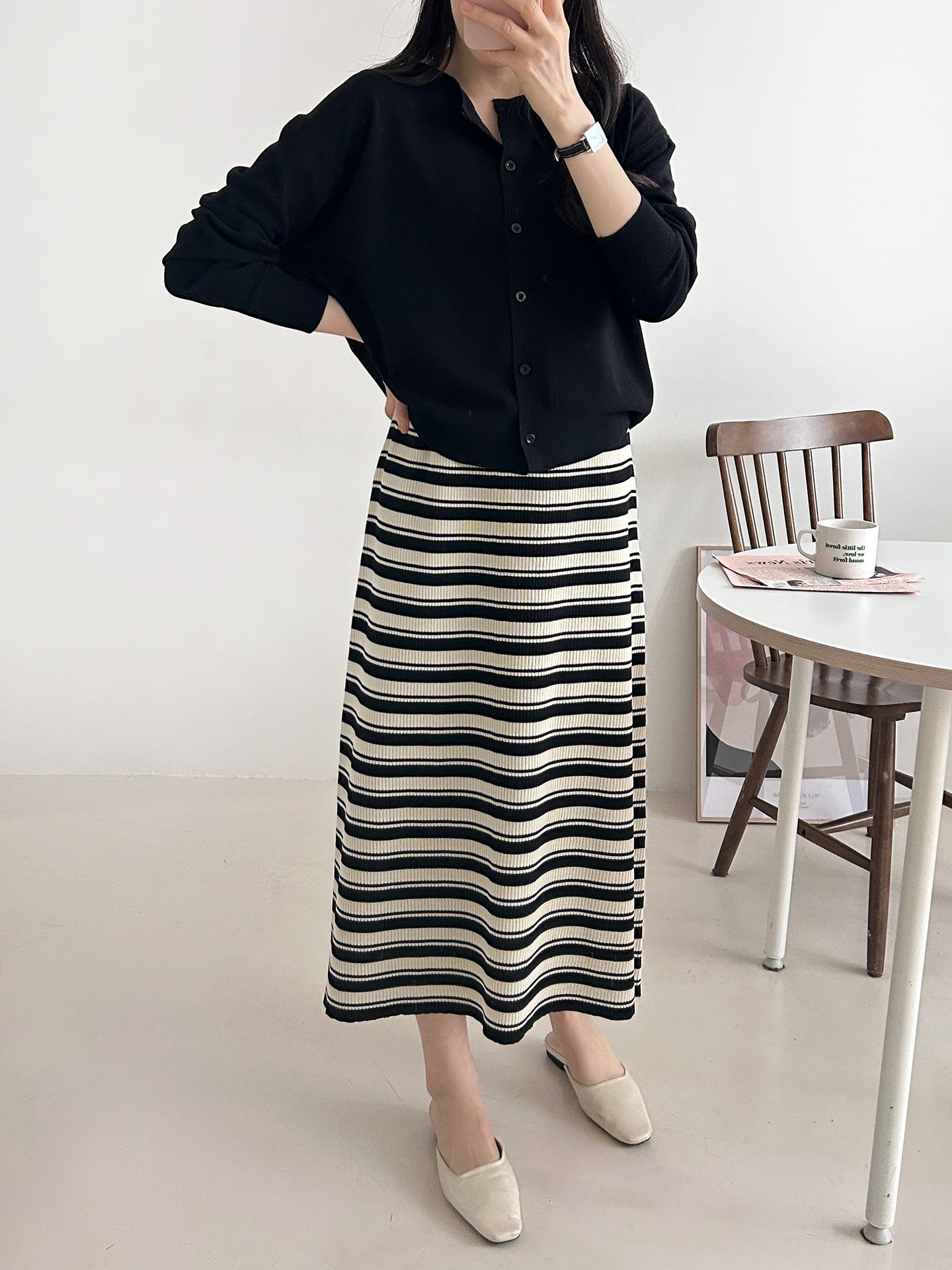 ニットラウンドネックロングボーダーワンピースカーディガンアンサンブル | 詳細画像9