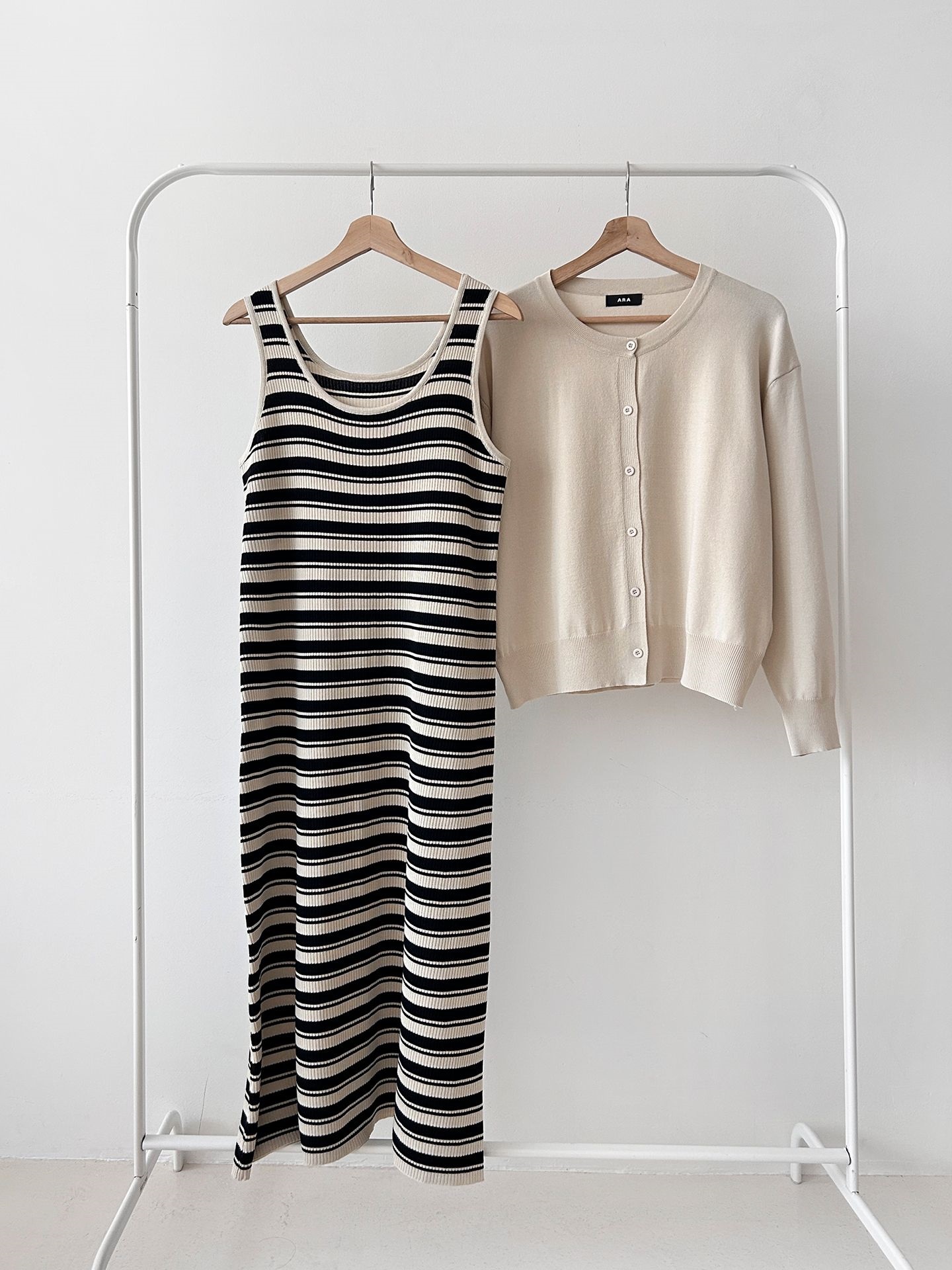 ニットラウンドネックロングボーダーワンピースカーディガンアンサンブル | 詳細画像28