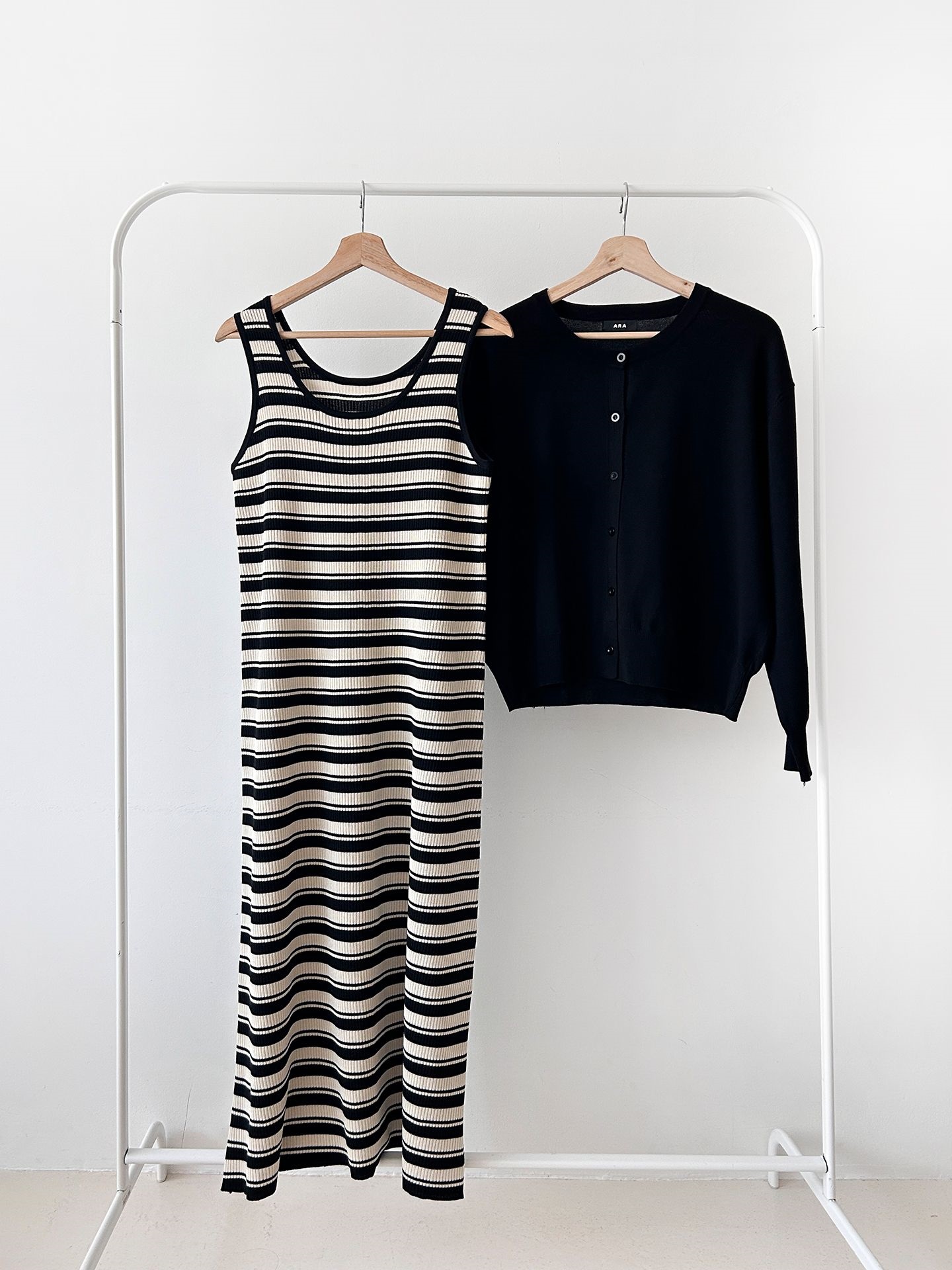 ニットラウンドネックロングボーダーワンピースカーディガンアンサンブル | 詳細画像29