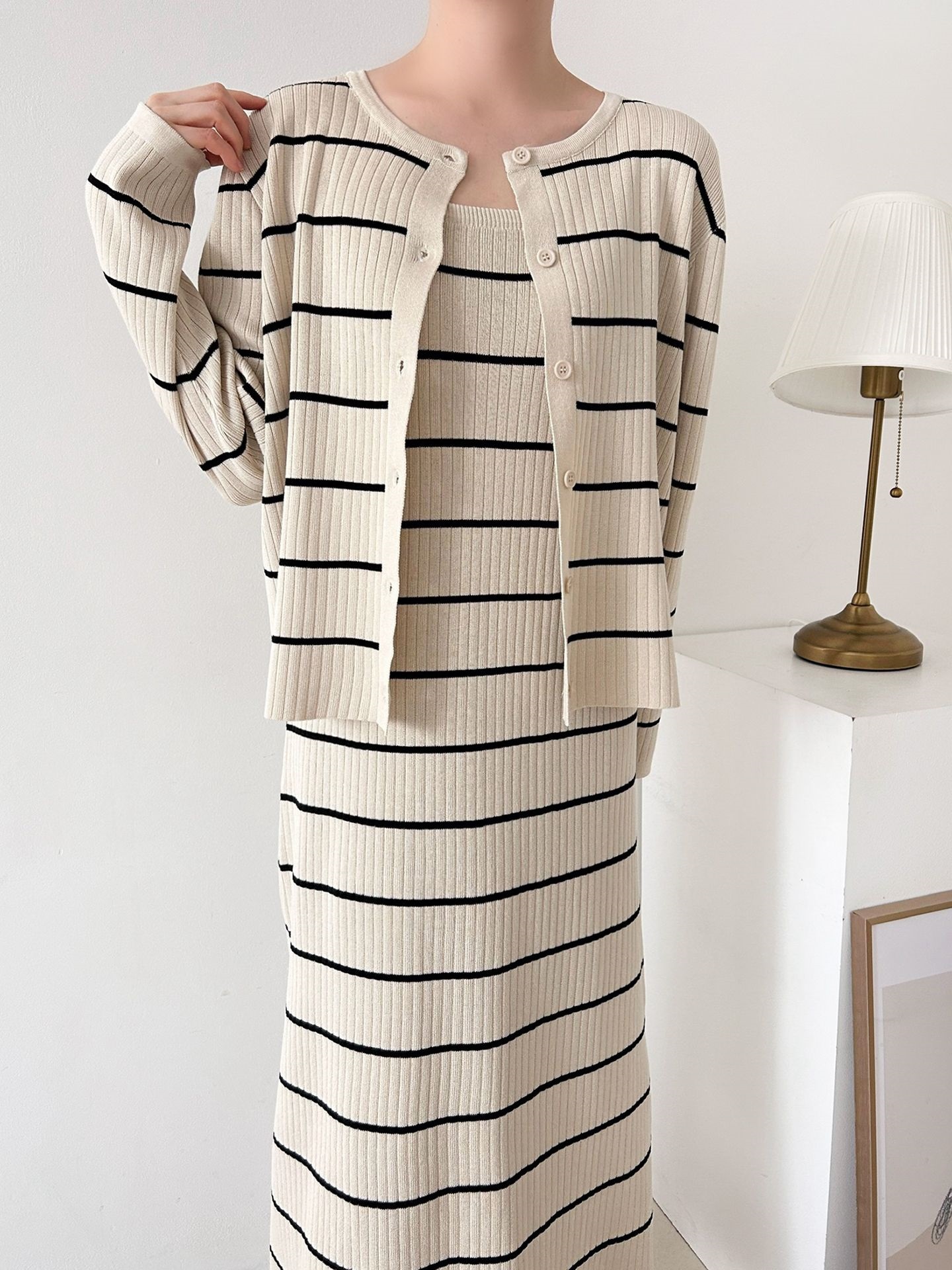ニットラウンドネックボーダーワンピースカーディガンアンサンブル | 詳細画像18