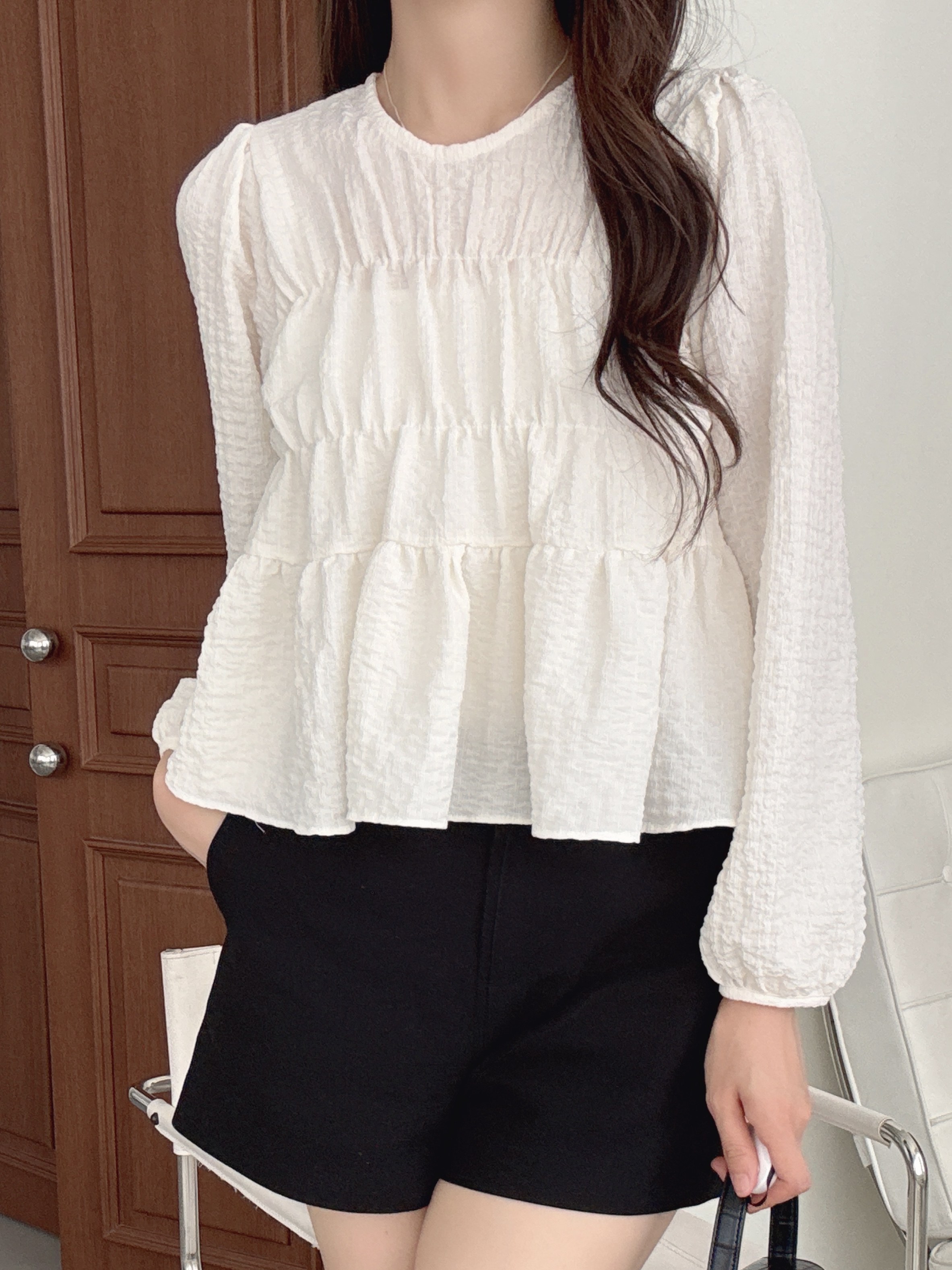 ラウンドネックティアード長袖ブラウス | 詳細画像11