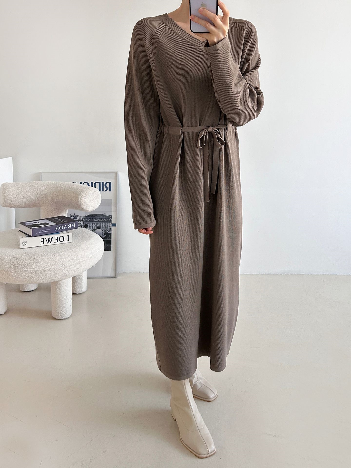 ニットVネックドローストリングロング長袖ワンピース | 詳細画像6