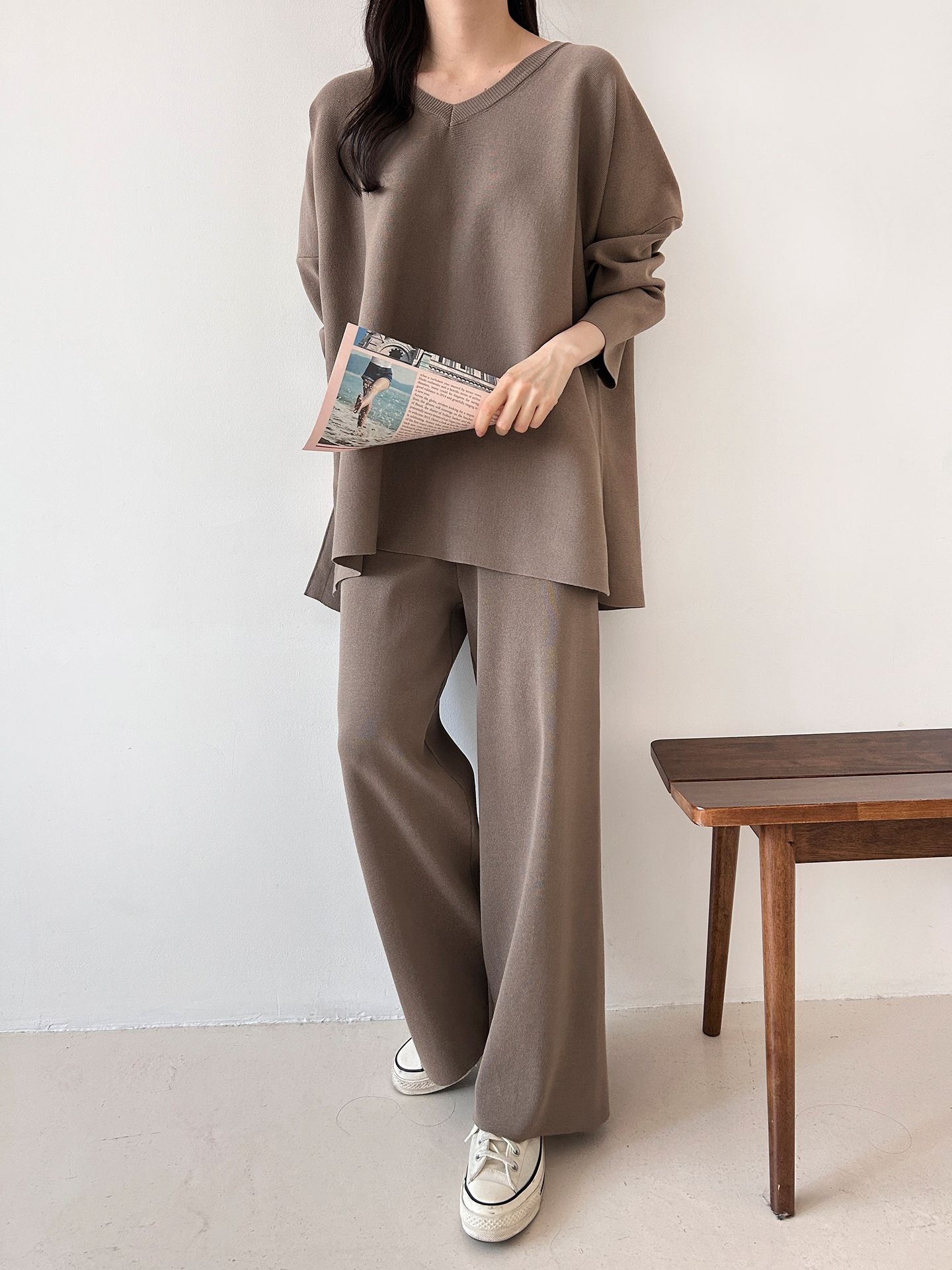 Vネックスリットベーシックウエストゴムルーズ無地セットアップパンツニット | 詳細画像8