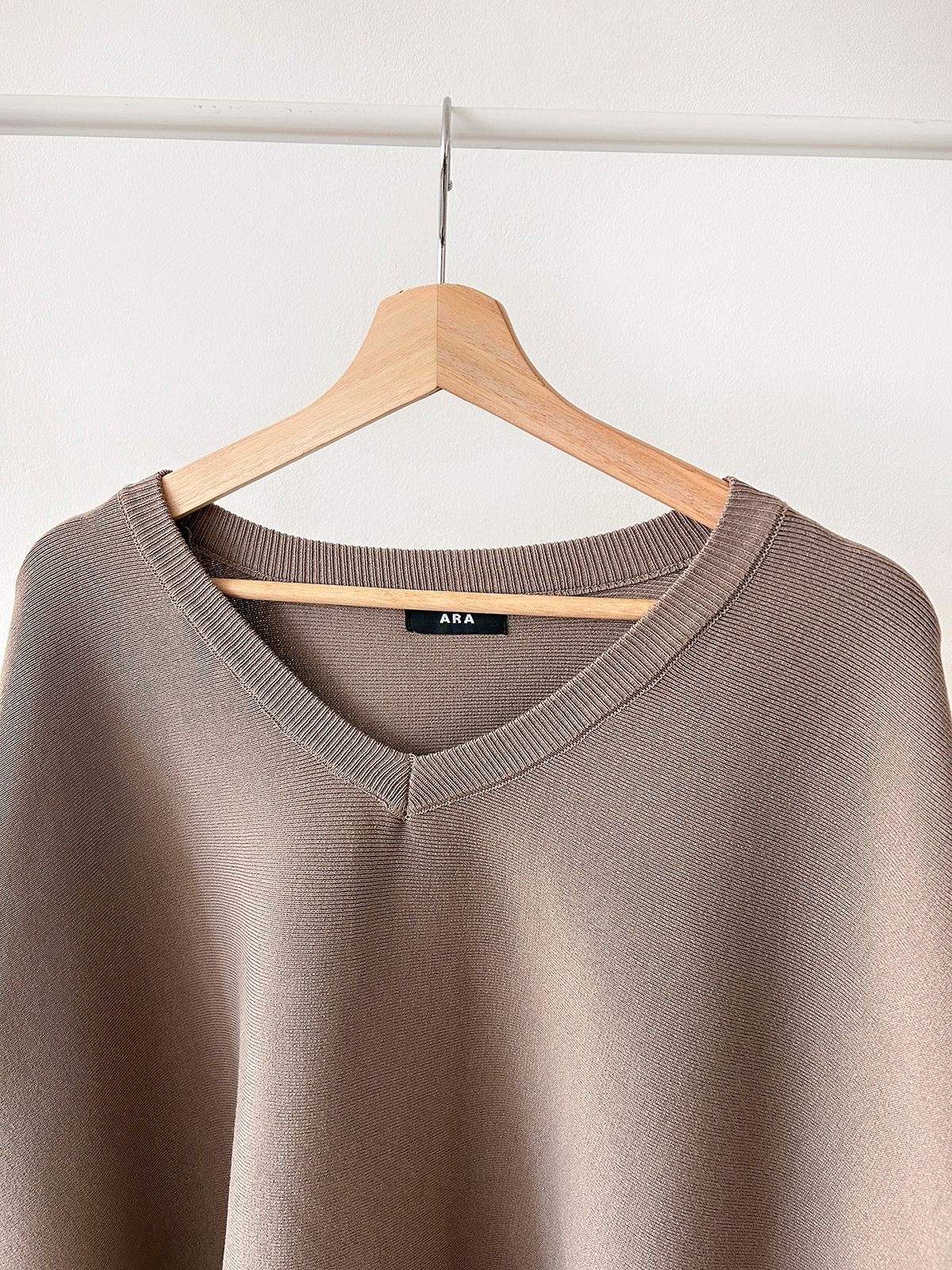 Vネックスリットベーシックウエストゴムルーズ無地セットアップパンツニット | 詳細画像40