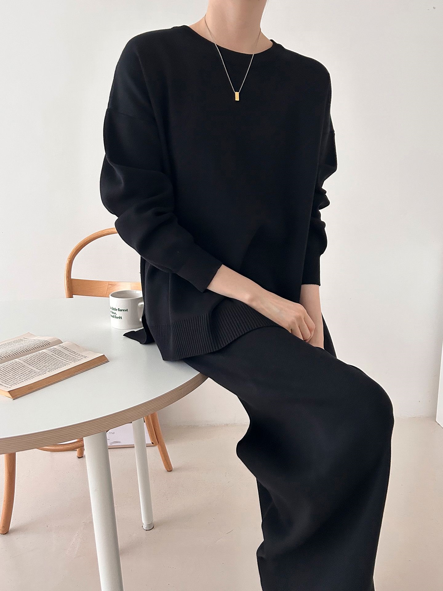 ラウンドネックドローストリングスリットウエストゴムルーズセットアップパンツニット | 詳細画像15