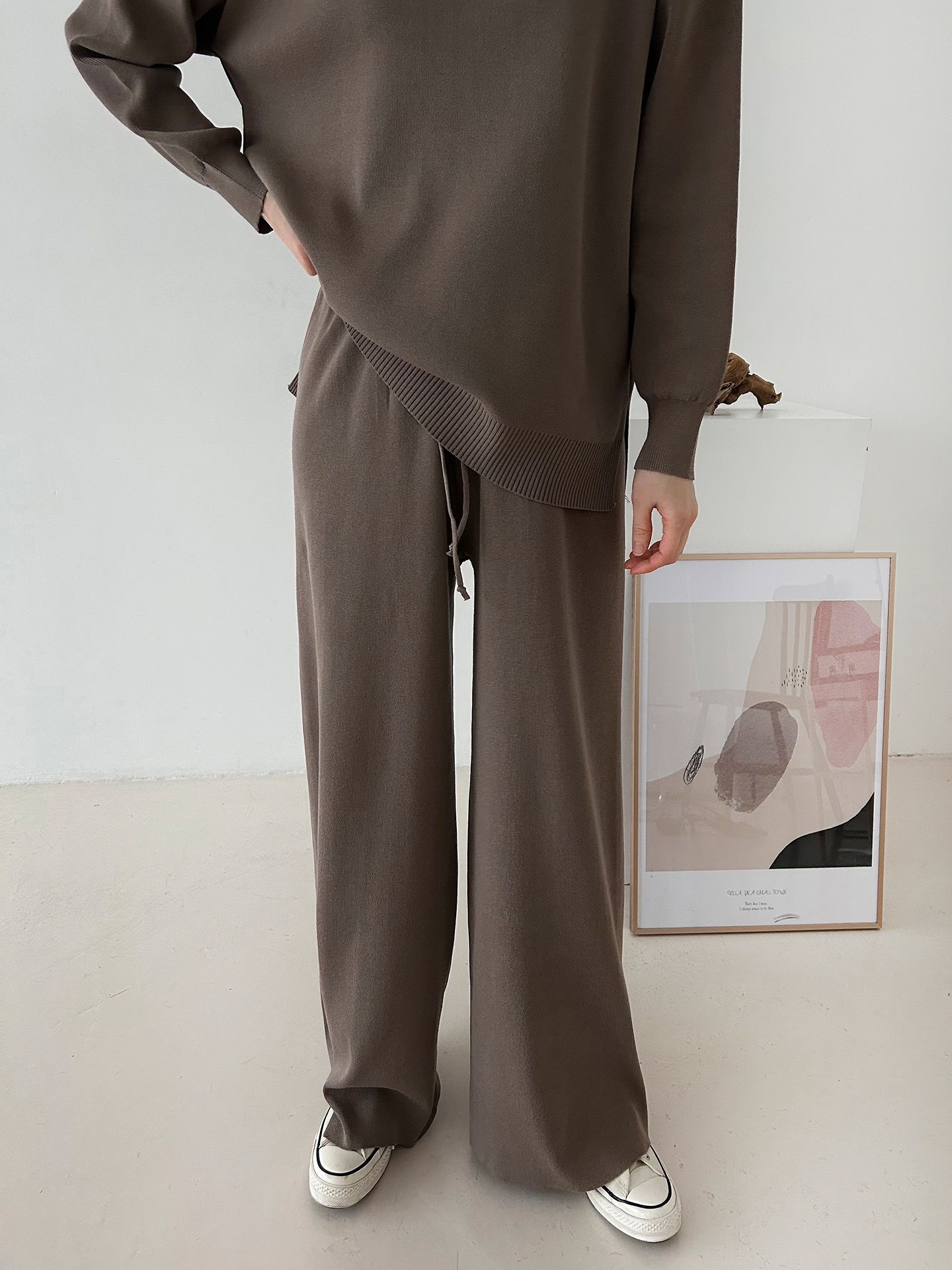 ラウンドネックドローストリングスリットウエストゴムルーズセットアップパンツニット | 詳細画像24