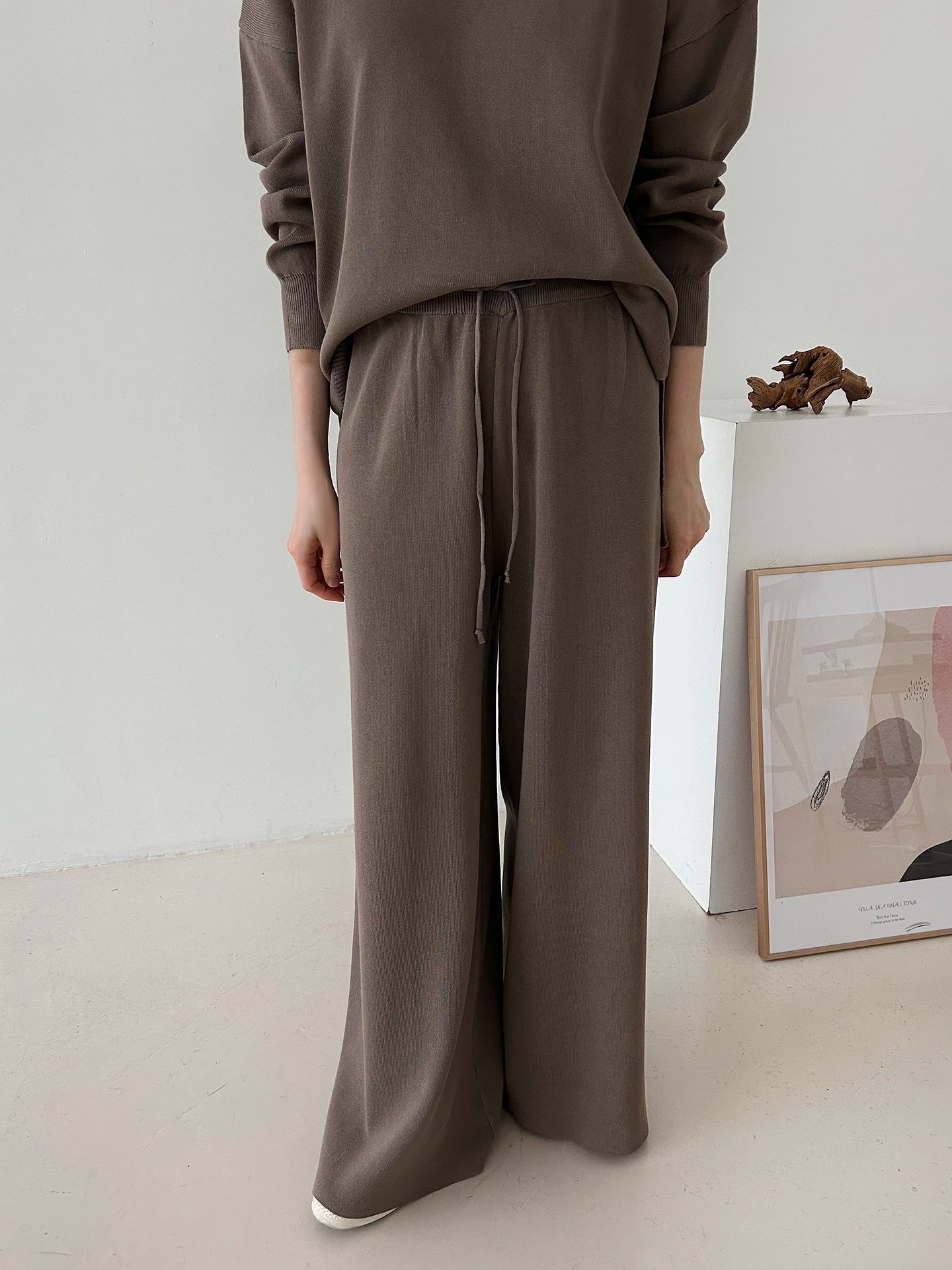 ラウンドネックドローストリングスリットウエストゴムルーズセットアップパンツニット | 詳細画像31