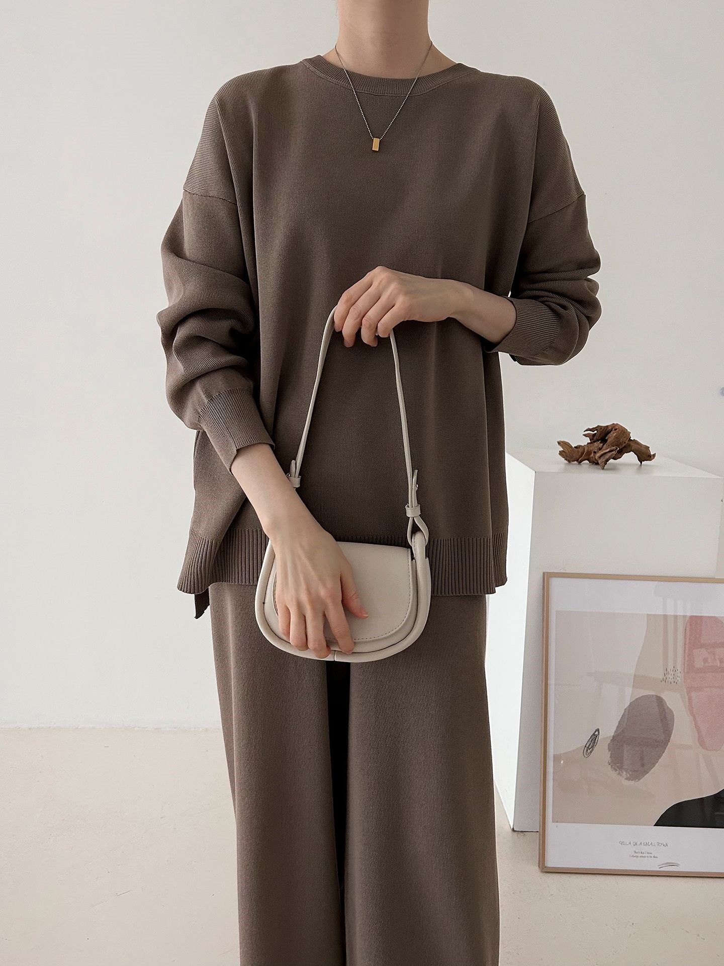 ラウンドネックドローストリングスリットウエストゴムルーズセットアップパンツニット | 詳細画像32