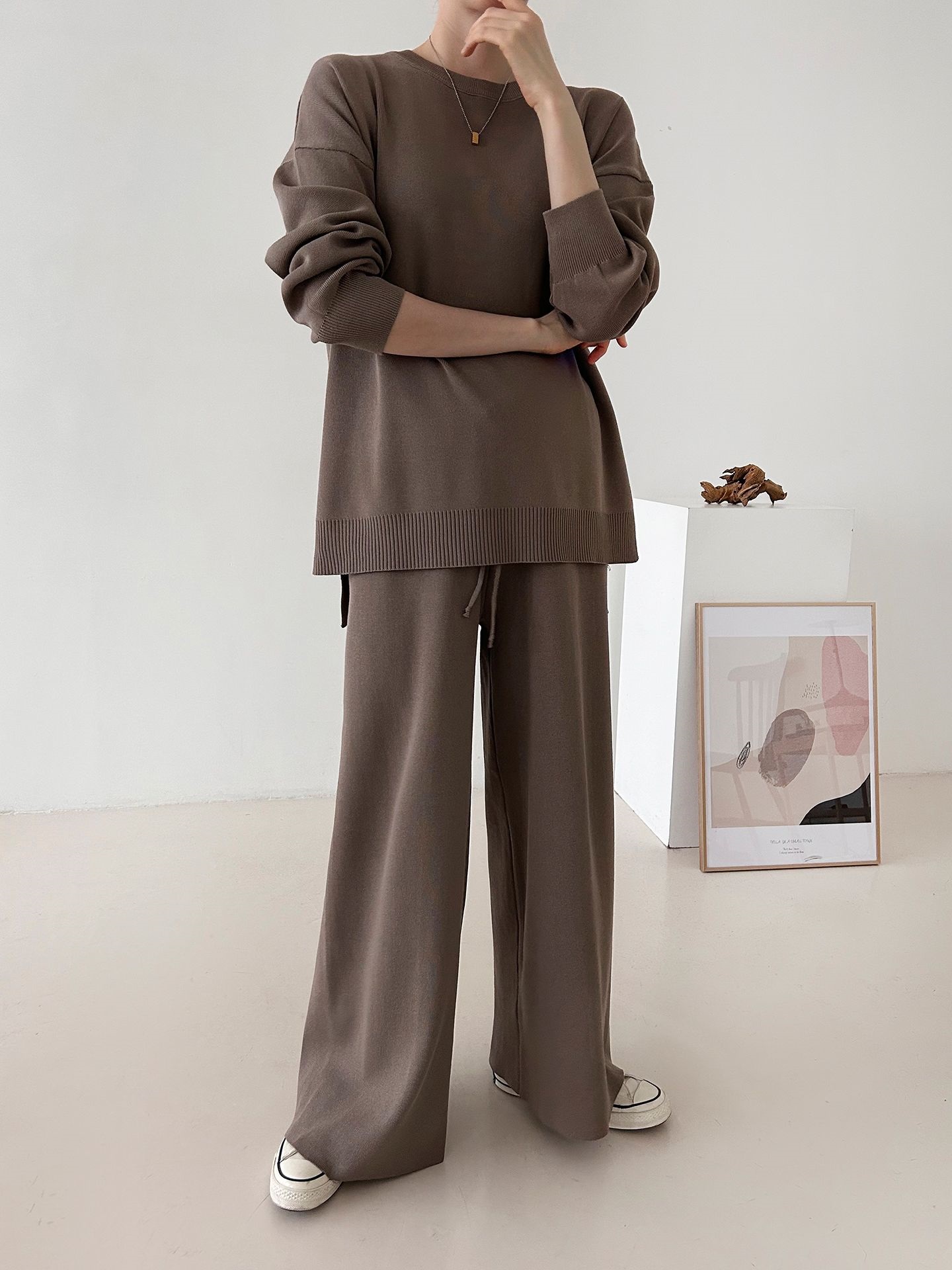 ラウンドネックドローストリングスリットウエストゴムルーズセットアップパンツニット | 詳細画像33