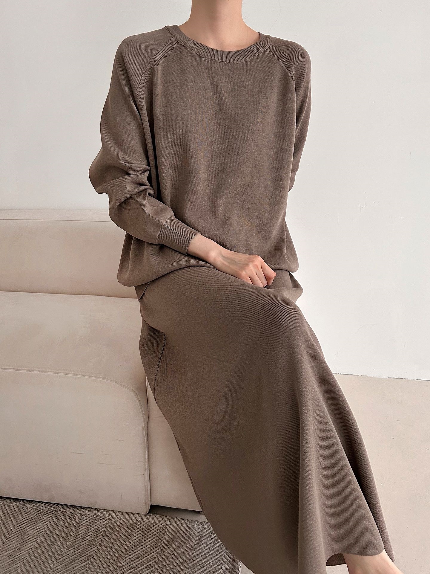 ラウンドネックウエストゴムラグランロングルーズセットアップスカートニット | 詳細画像35