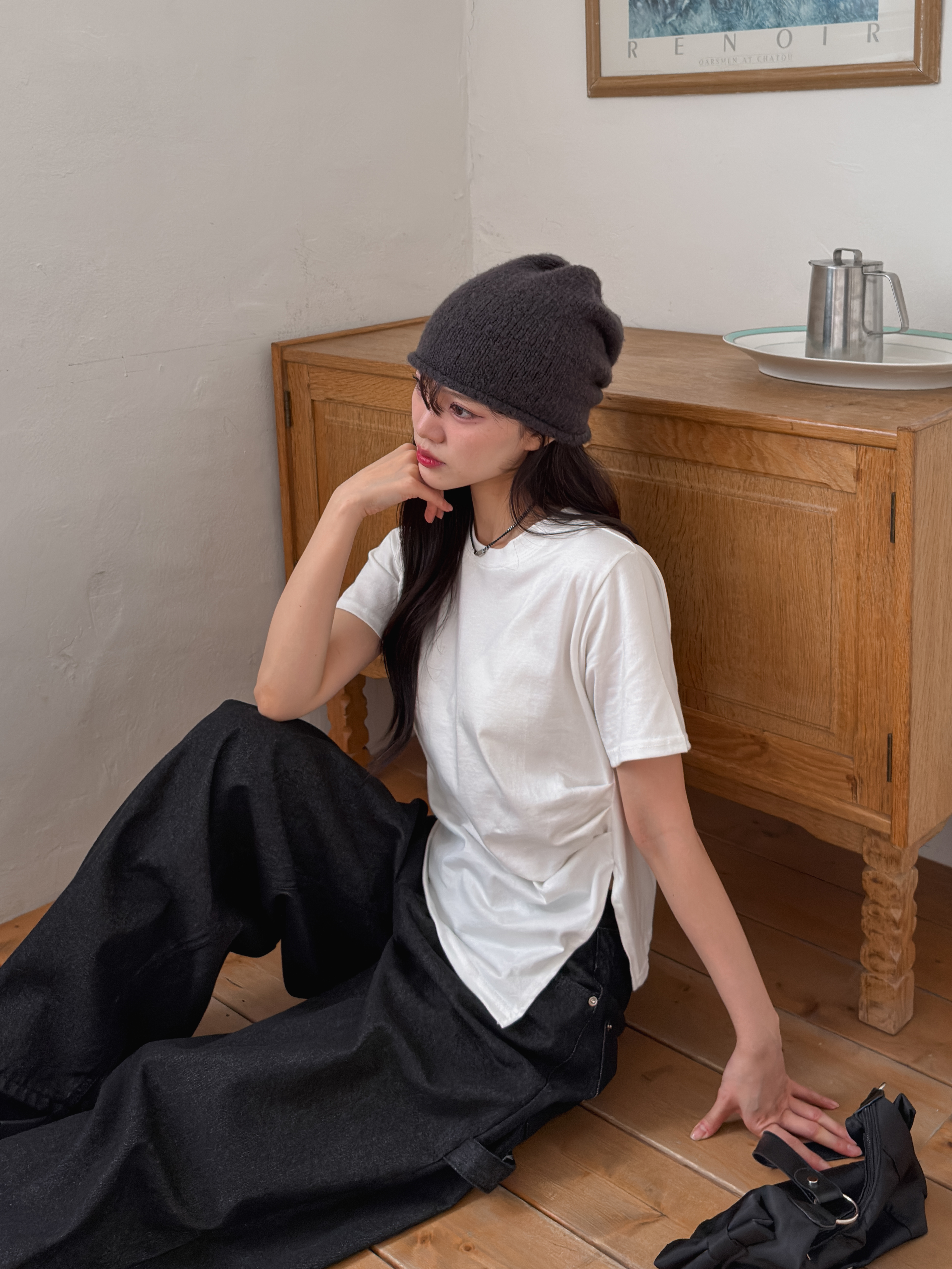 コットンラウンドネックシャーリングスリットアンバランス半袖Tシャツ | 詳細画像11