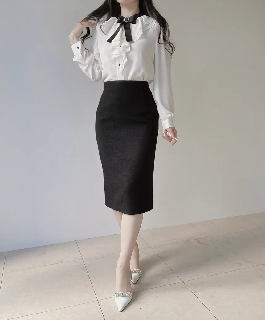 ラッフルボタン長袖配色ブラウスブローチ付 | mirangmirang | 詳細画像7