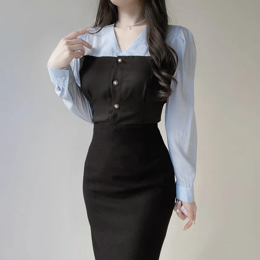 コンビVネックレイヤード風パフスリーブ長袖ペプラムパール調ボタンブラウス | mirangmirang | 詳細画像20