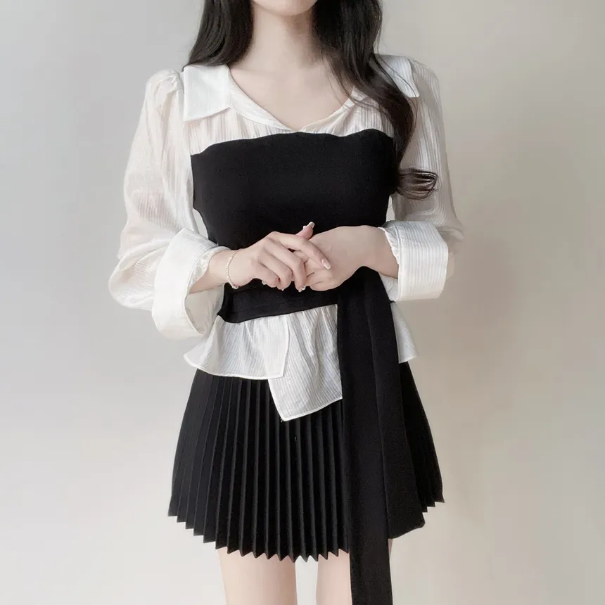 レイヤード風オープンカラー長袖ブラウスストラップ付 | mirangmirang | 詳細画像13